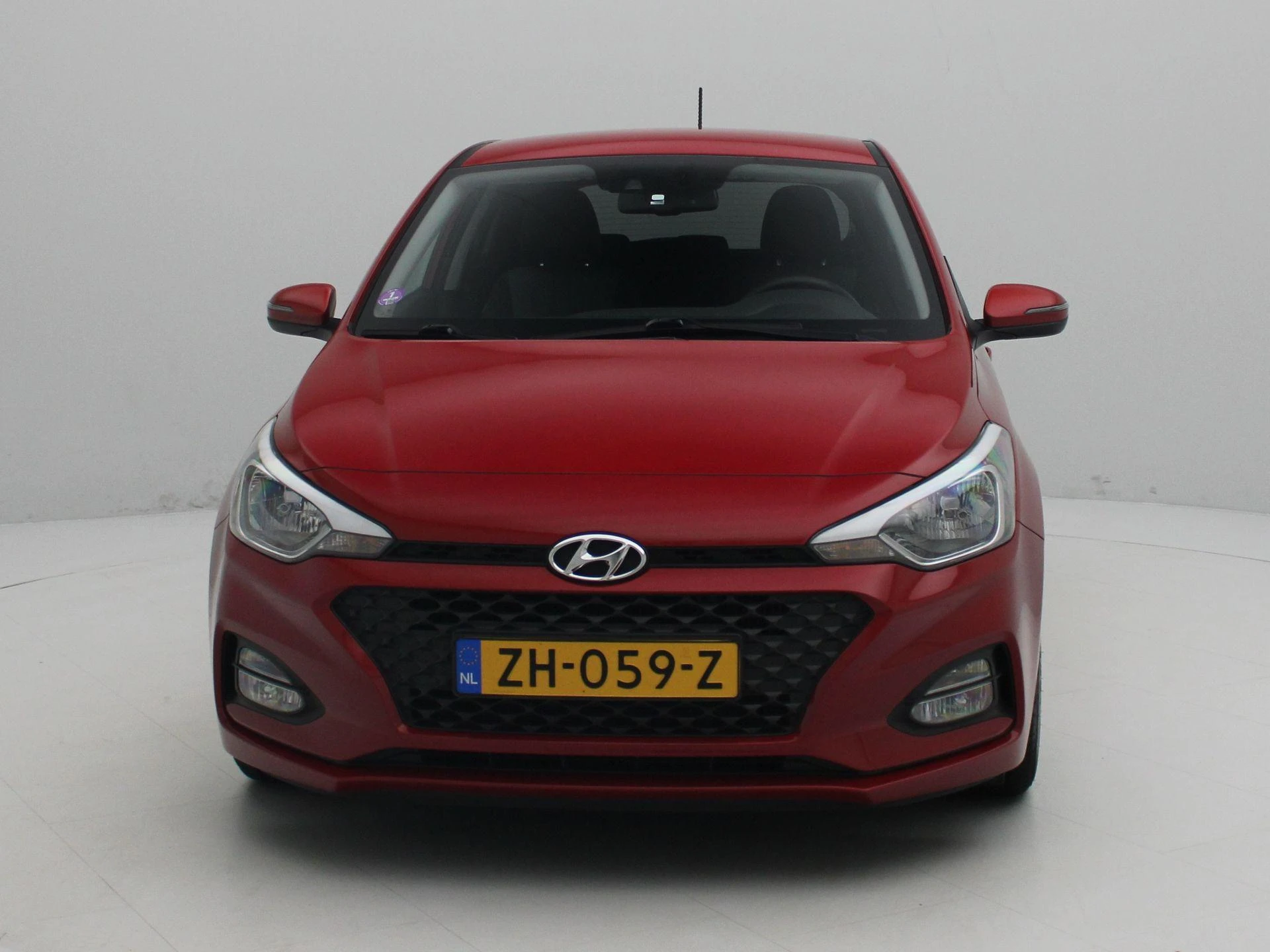 Hyundai i20 met kenteken ZH-059-Z – autofoto 4