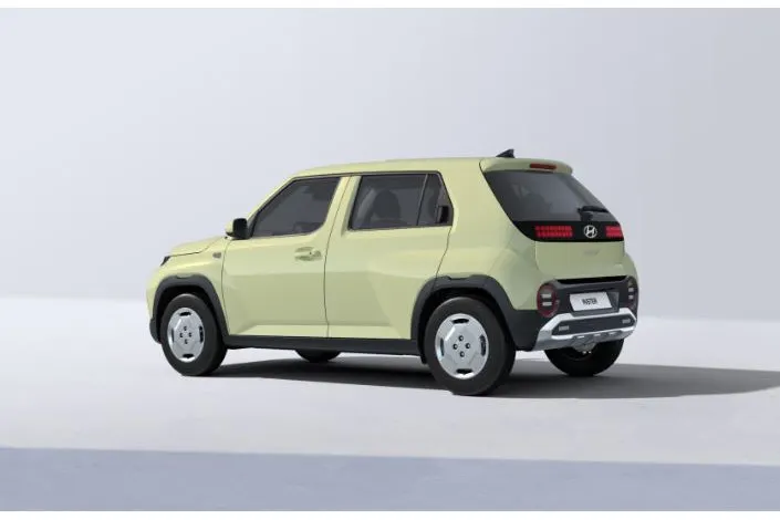 Hyundai Inster met kenteken KVG-88-R – autofoto 2