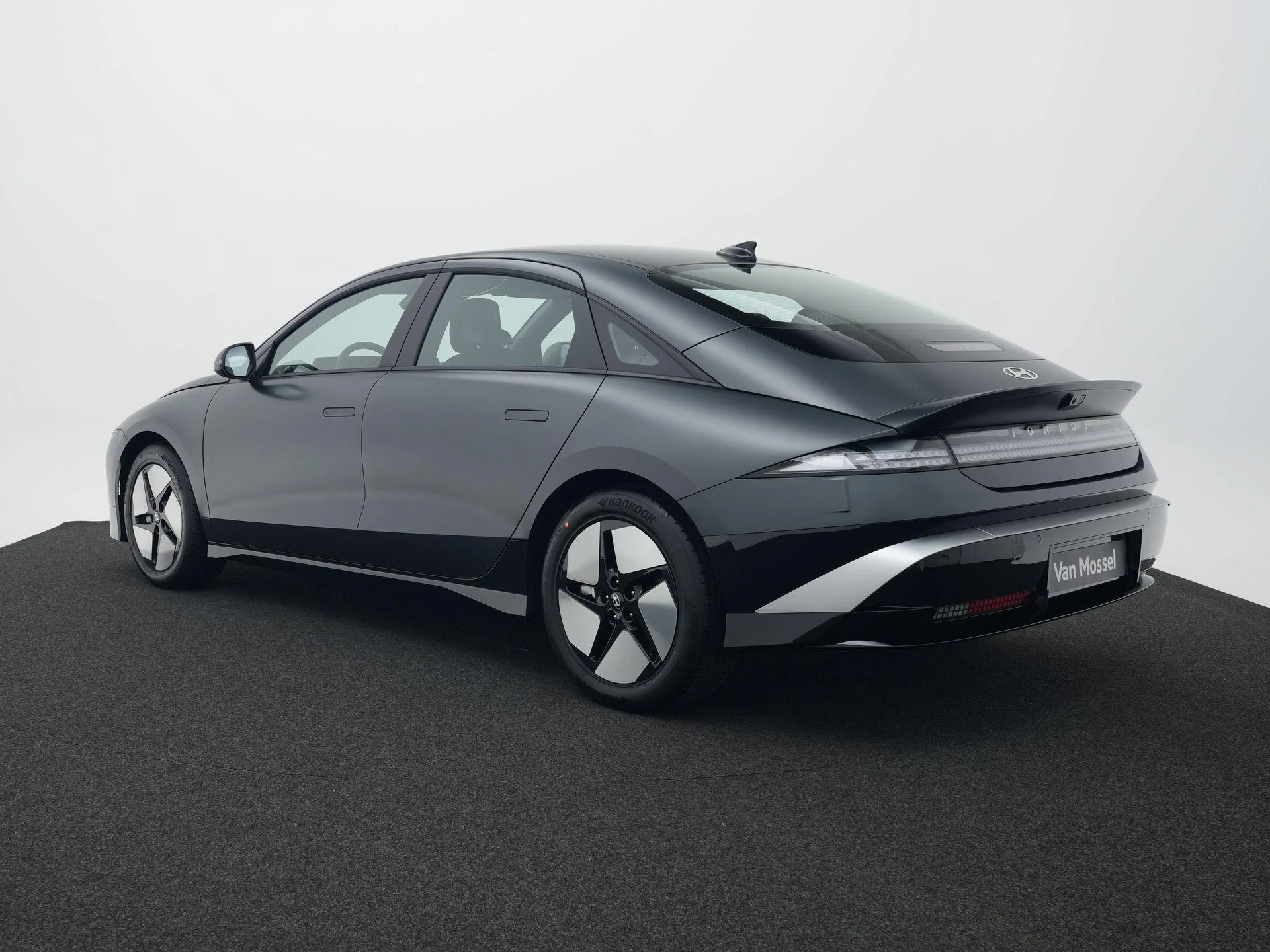 Hyundai IONIQ6 – autofoto 4