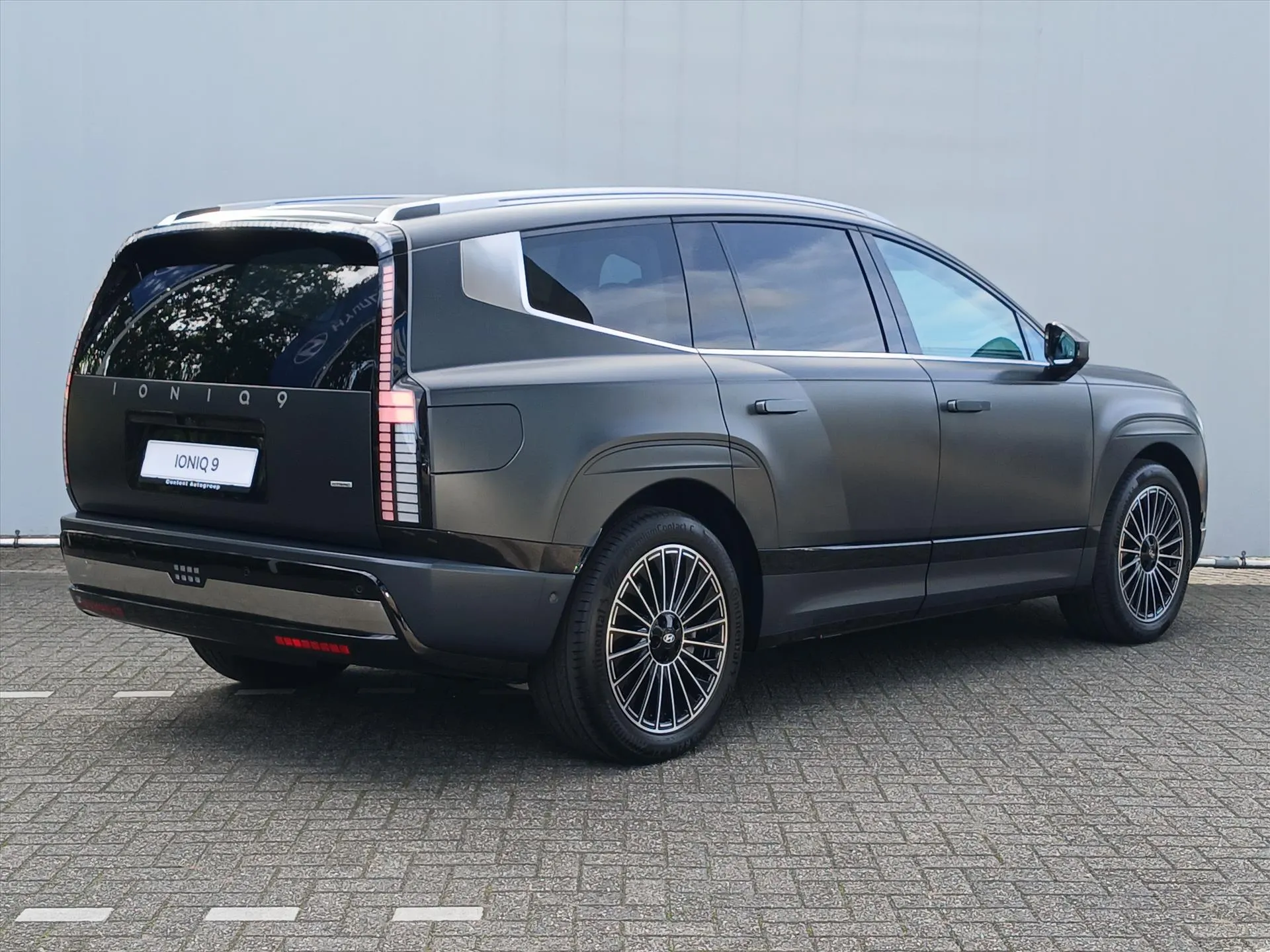 Hyundai IONIQ9 met kenteken 78970 – autofoto 5