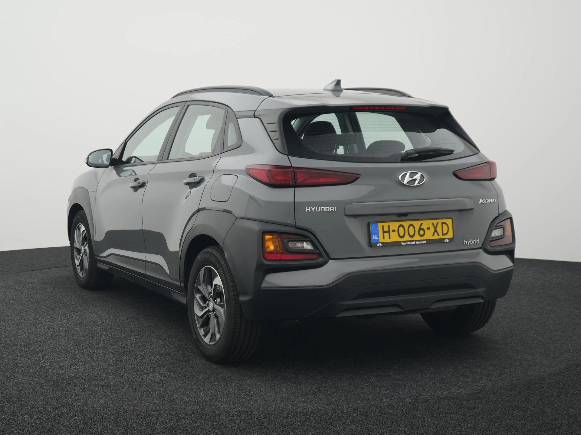 Hyundai Kona met kenteken H-006-XD – autofoto 3
