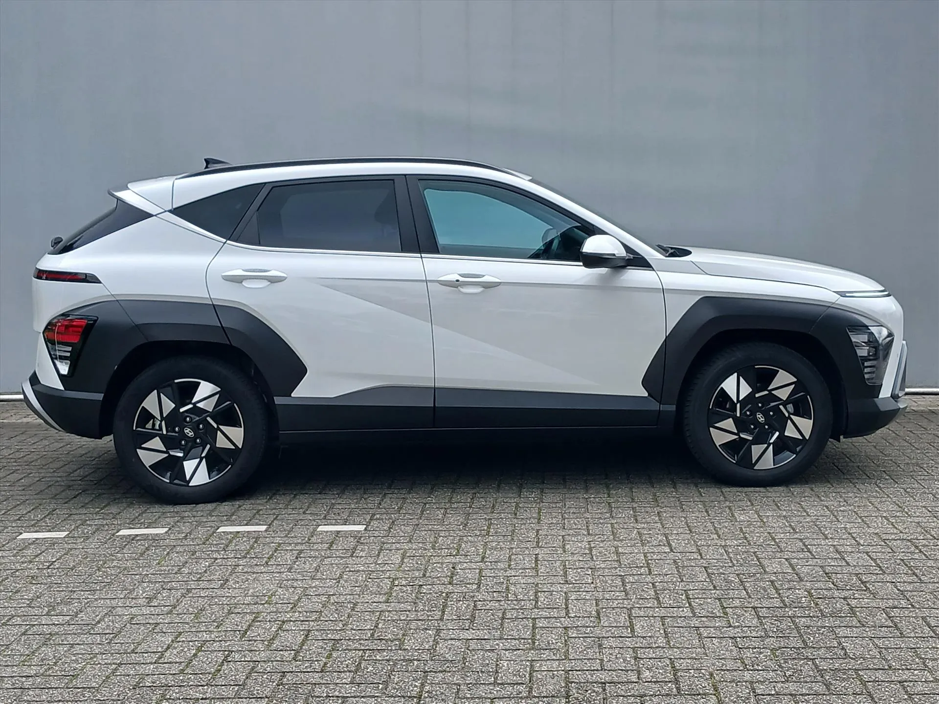 Hyundai Kona met kenteken HJZ-54-T – autofoto 4