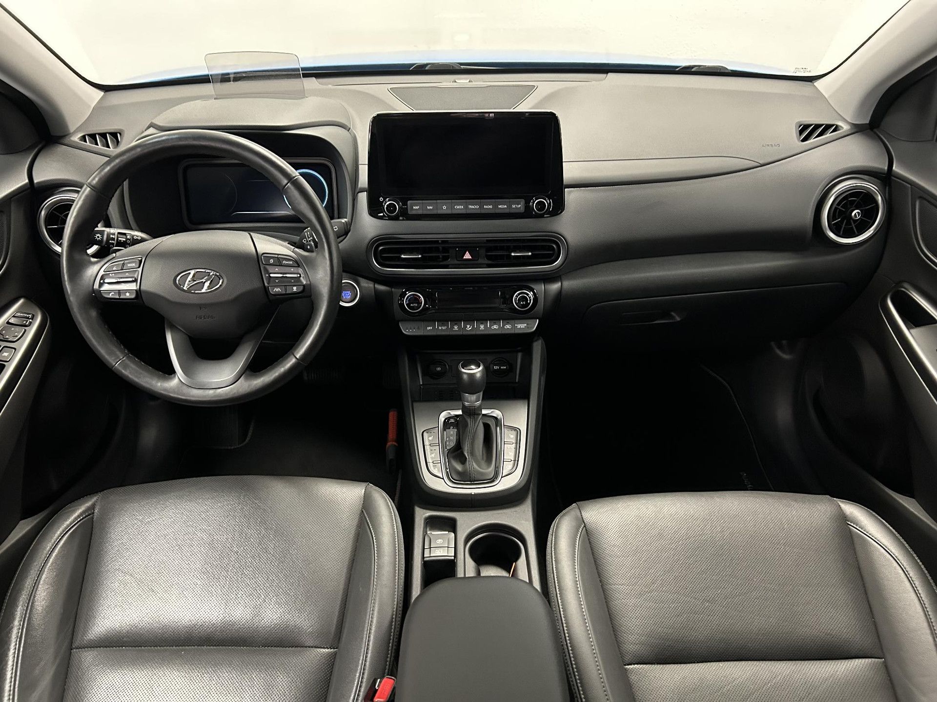 Hyundai Kona met kenteken N-317-GD – autofoto 3