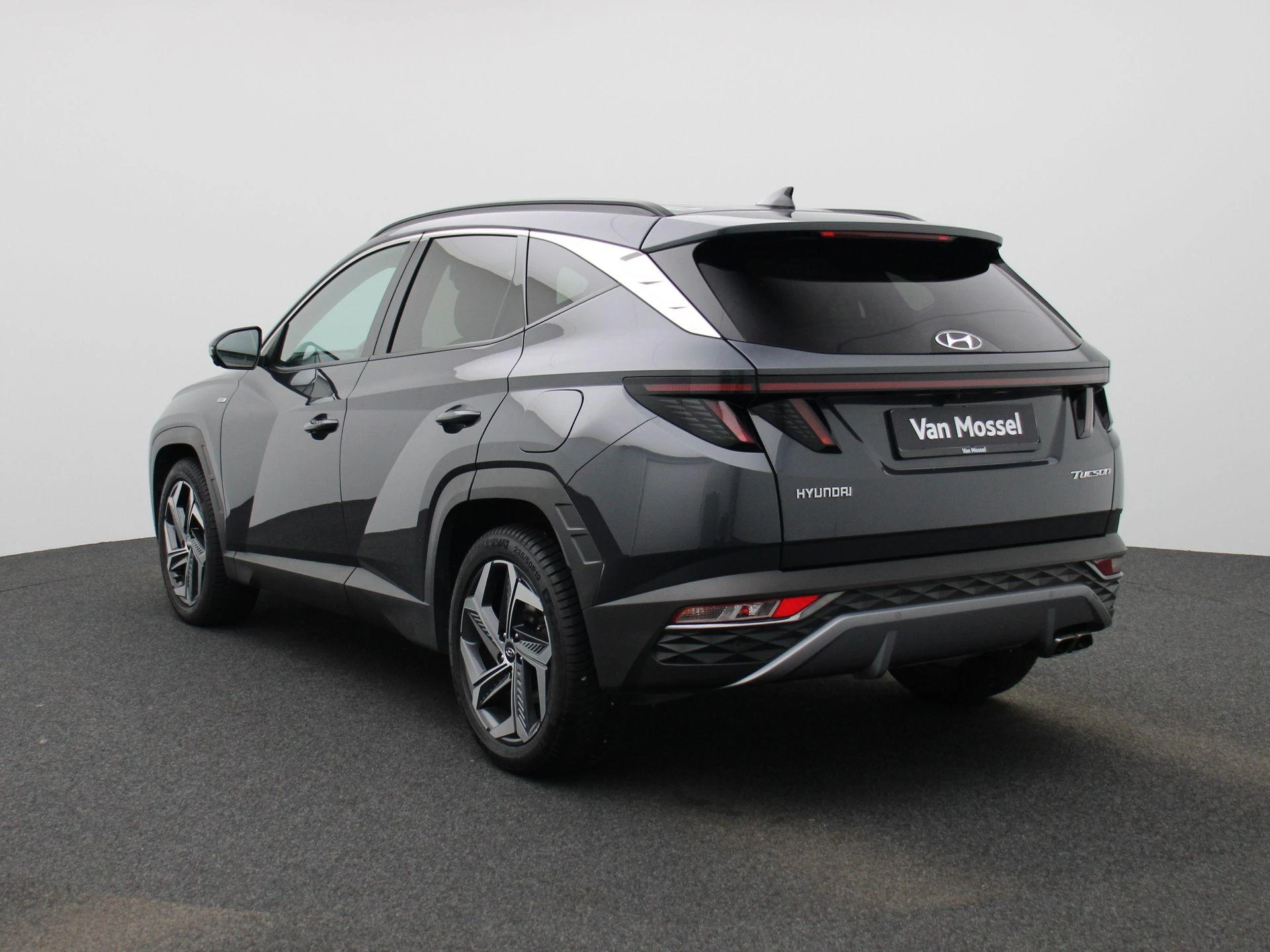 Hyundai Tucson met kenteken KVB-74-Z – autofoto 3