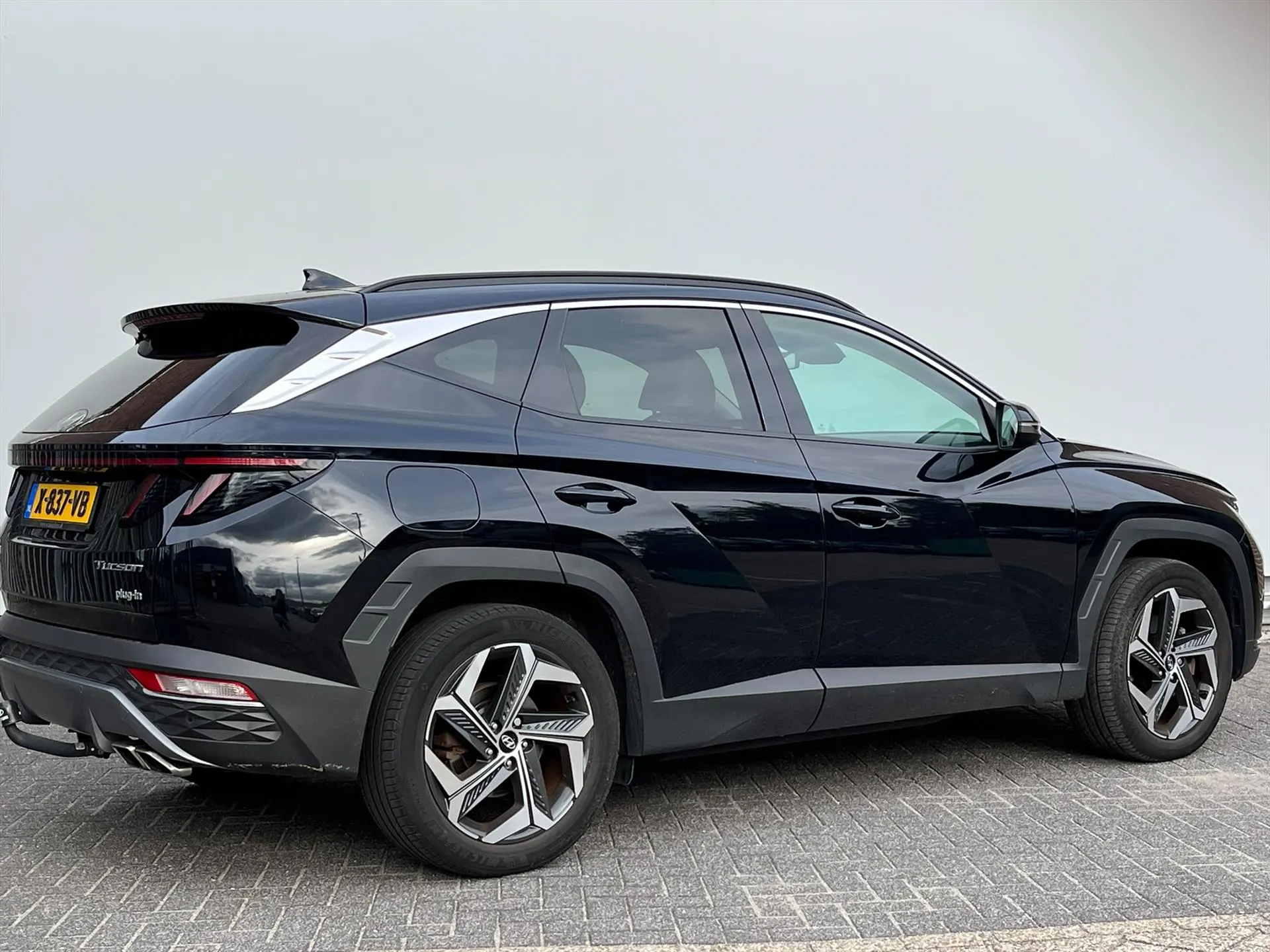 Hyundai Tucson met kenteken X-837-VB – autofoto 4