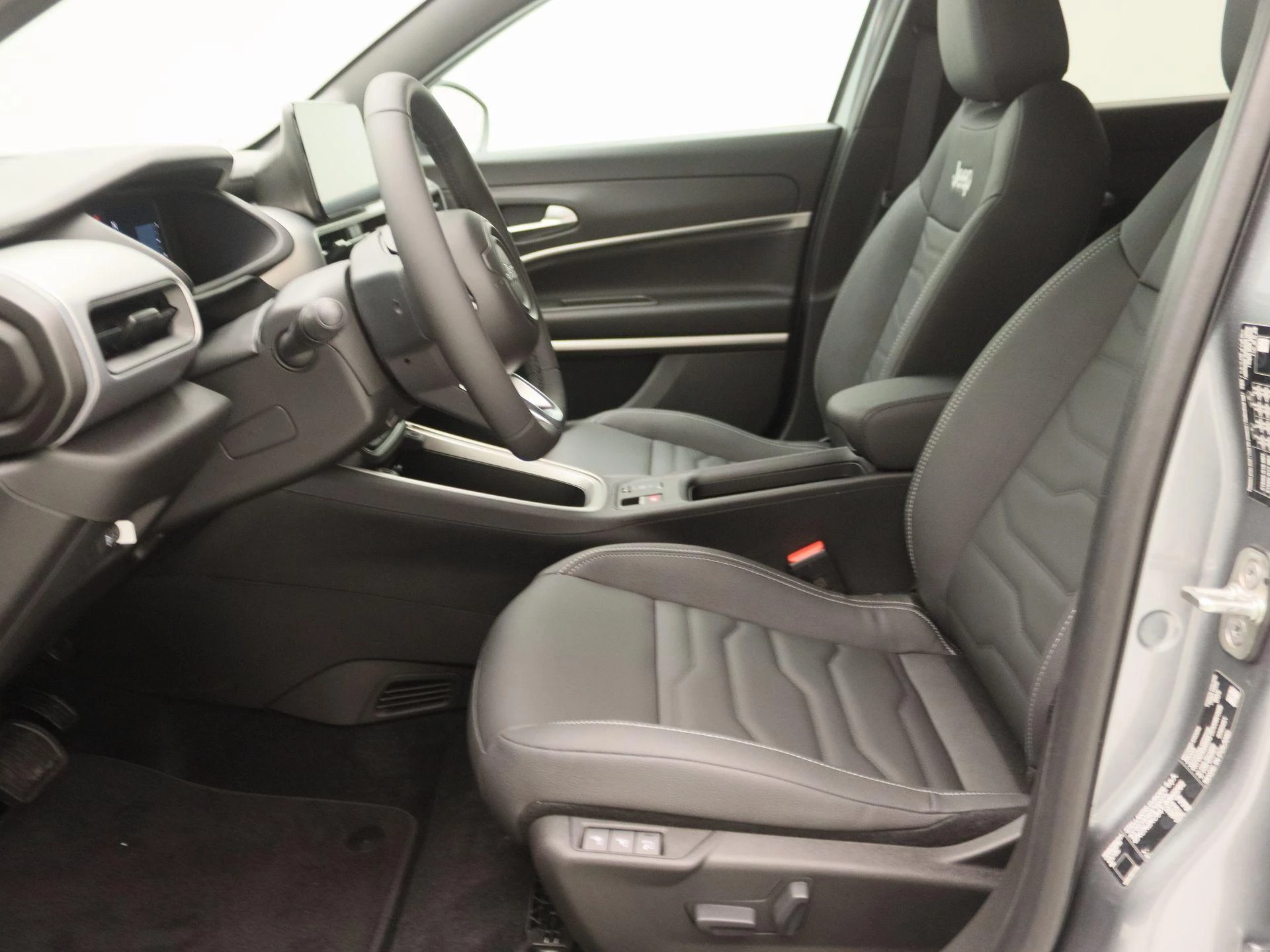 Jeep Avenger – autofoto 4