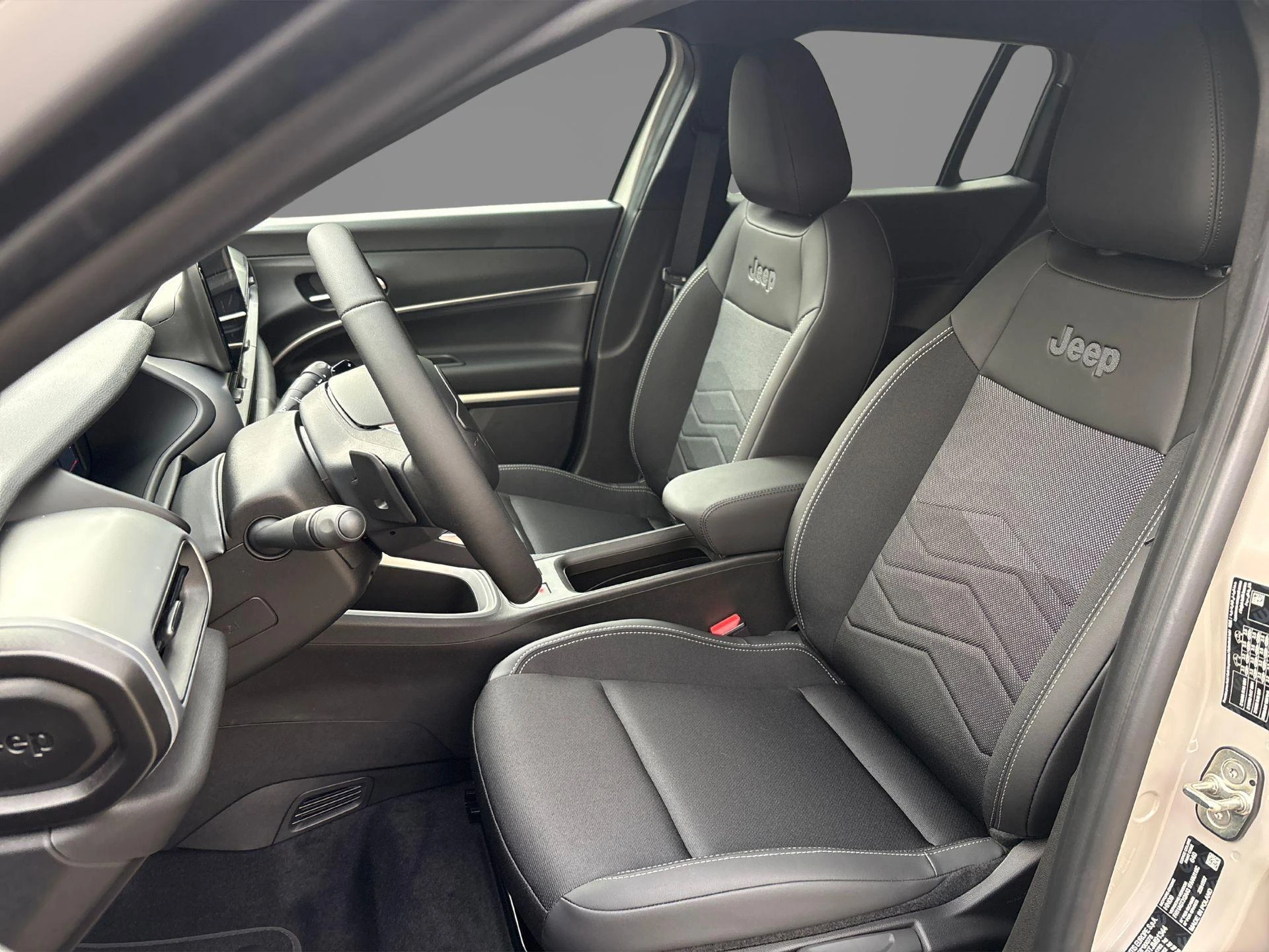 Jeep Avenger – autofoto 4