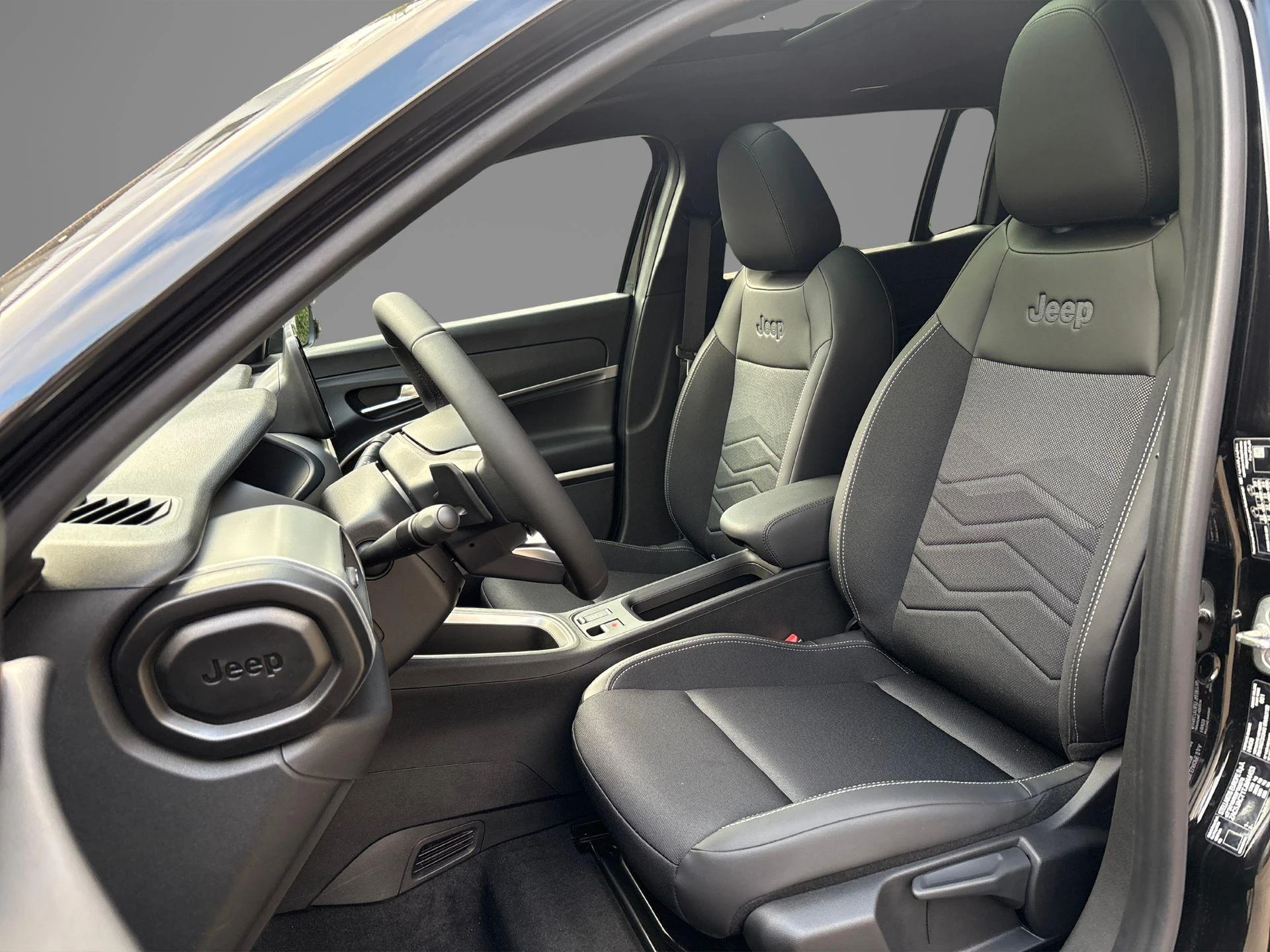 Jeep Avenger – autofoto 4