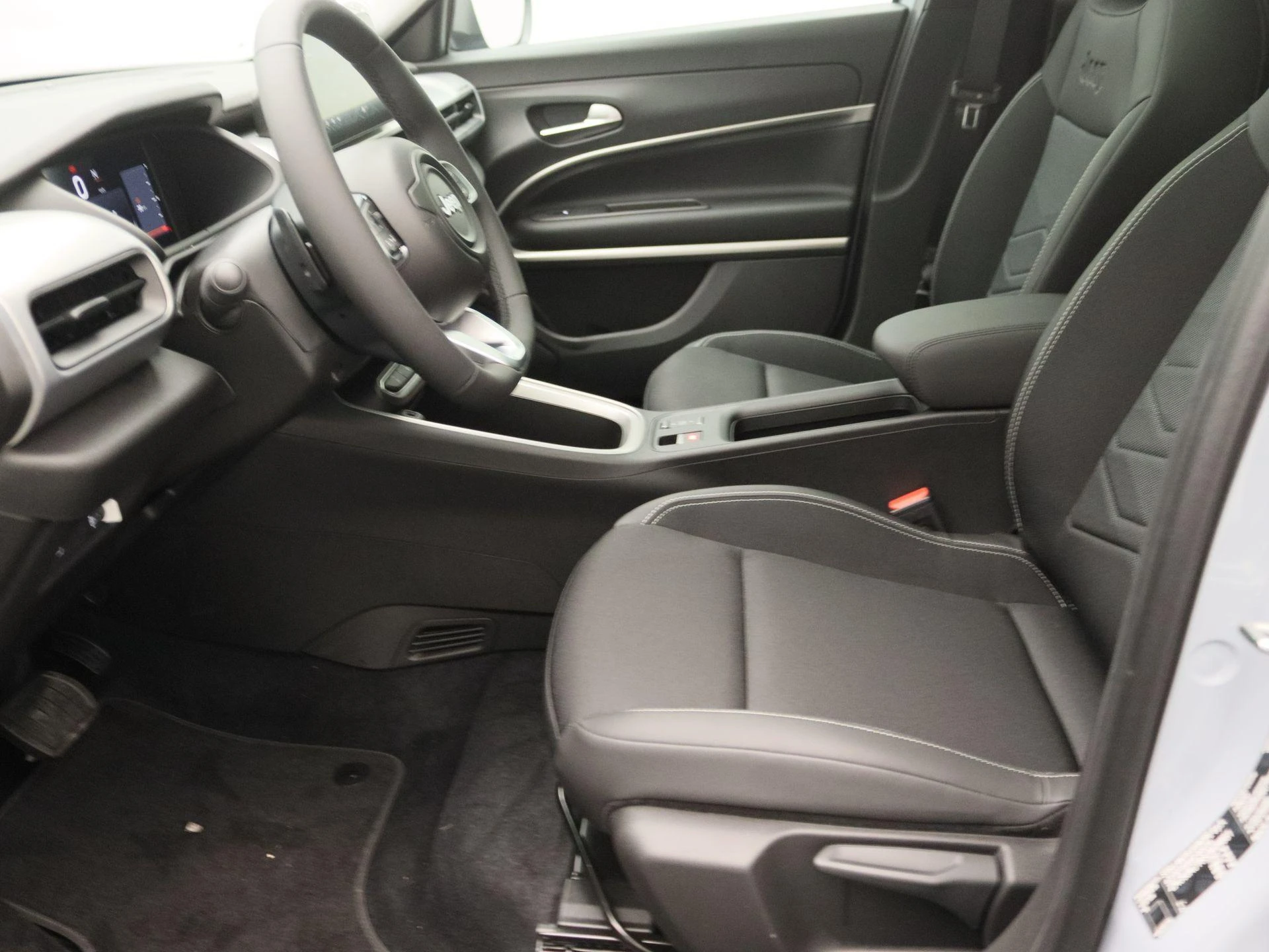 Jeep Avenger – autofoto 4