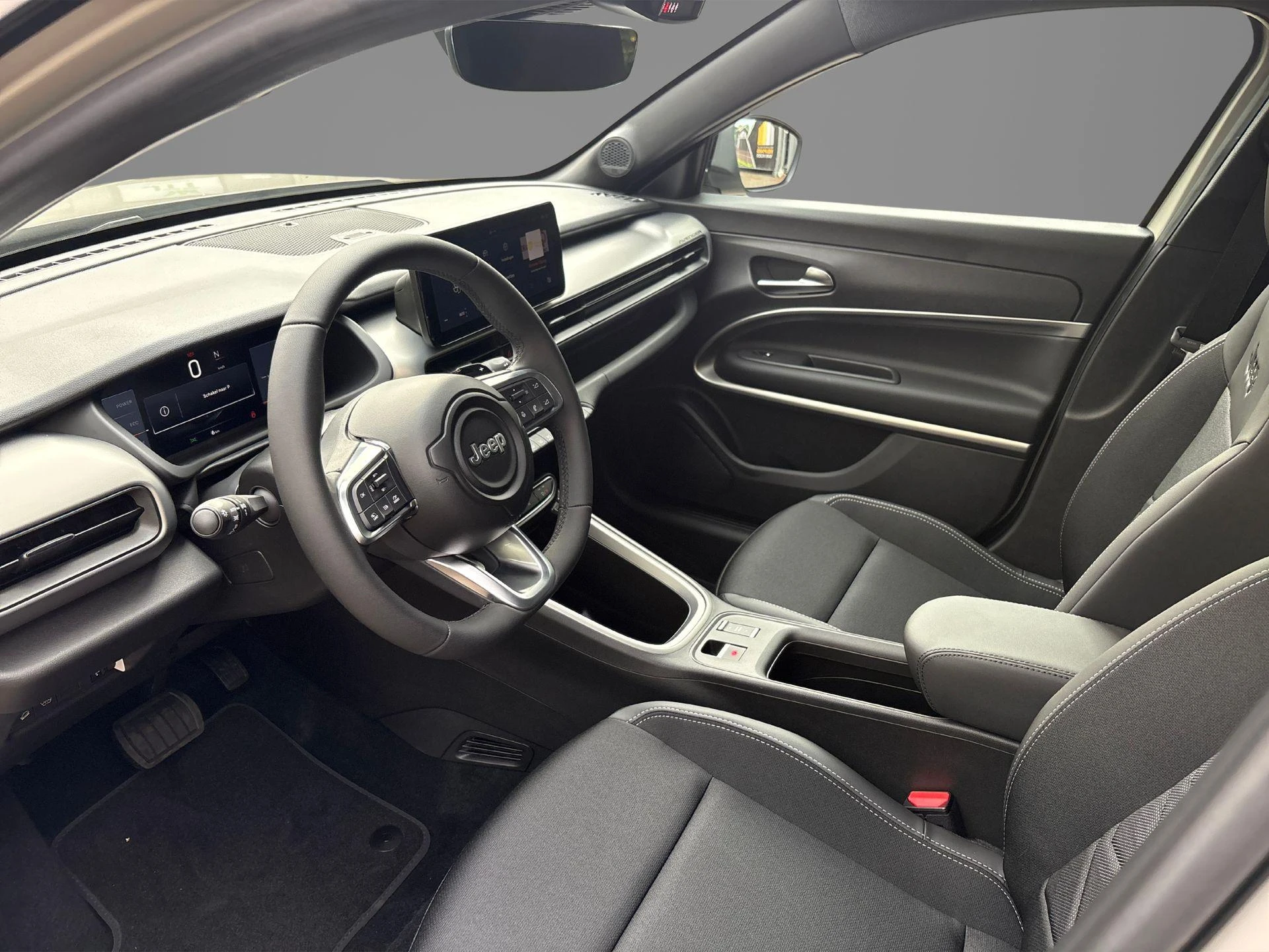 Jeep Avenger – autofoto 5