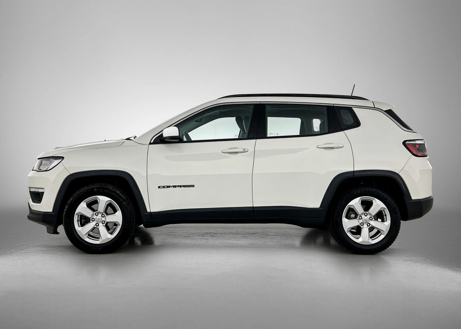 Jeep Compass met kenteken 78100 – autofoto 4