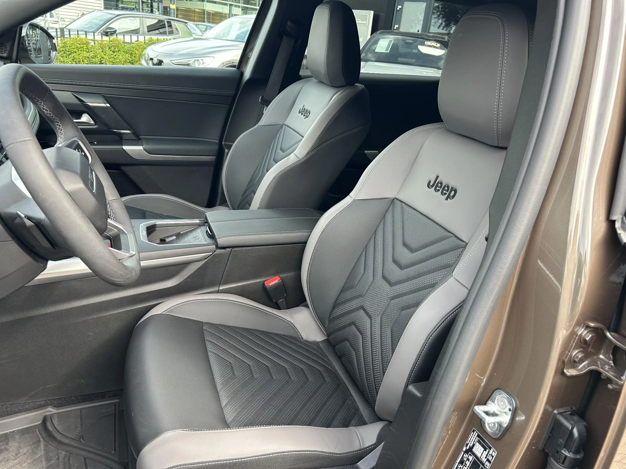 Jeep Compass met kenteken KKD-26-P – autofoto 4