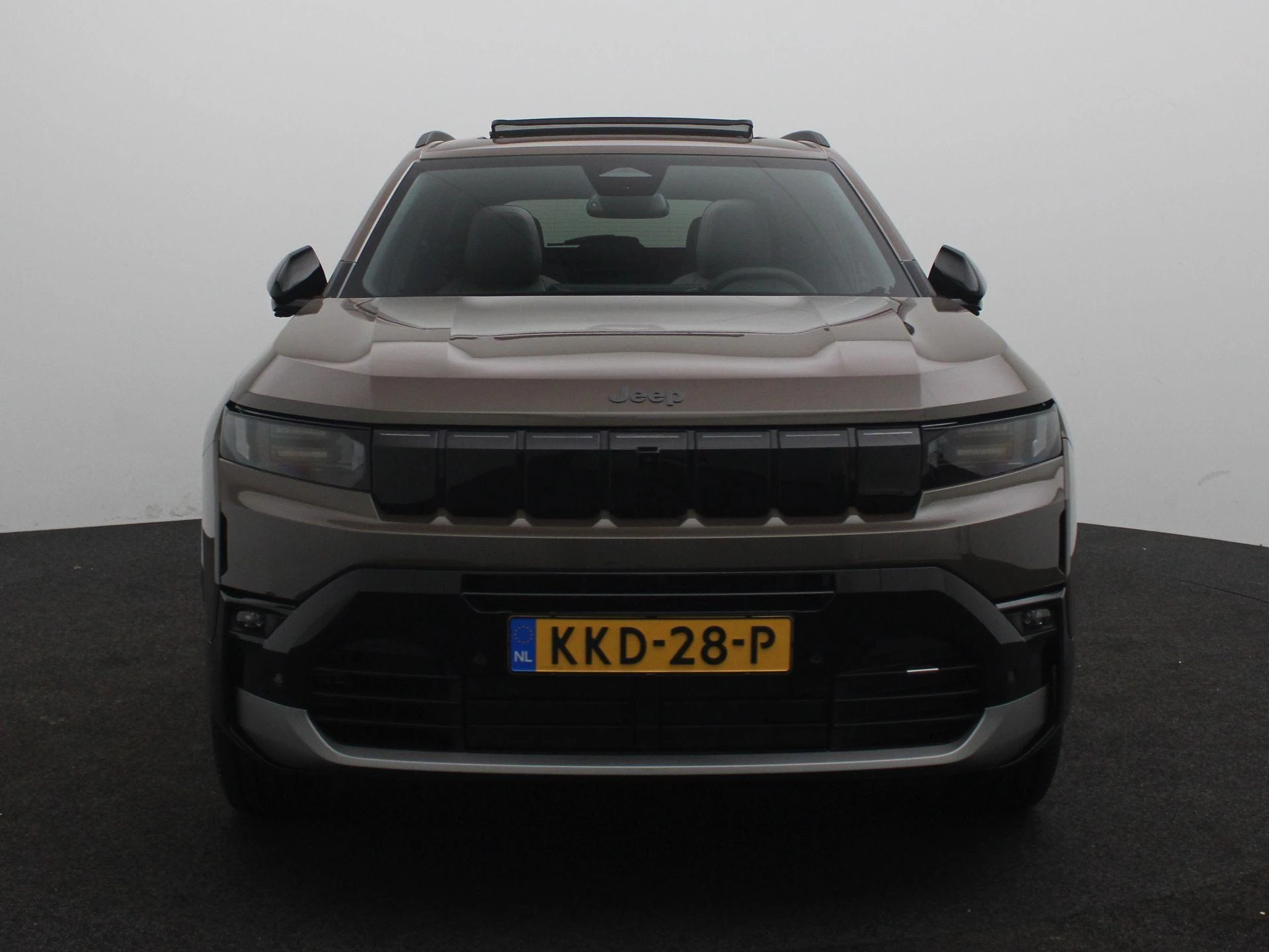 Jeep Compass met kenteken KKD-28-P – autofoto 4