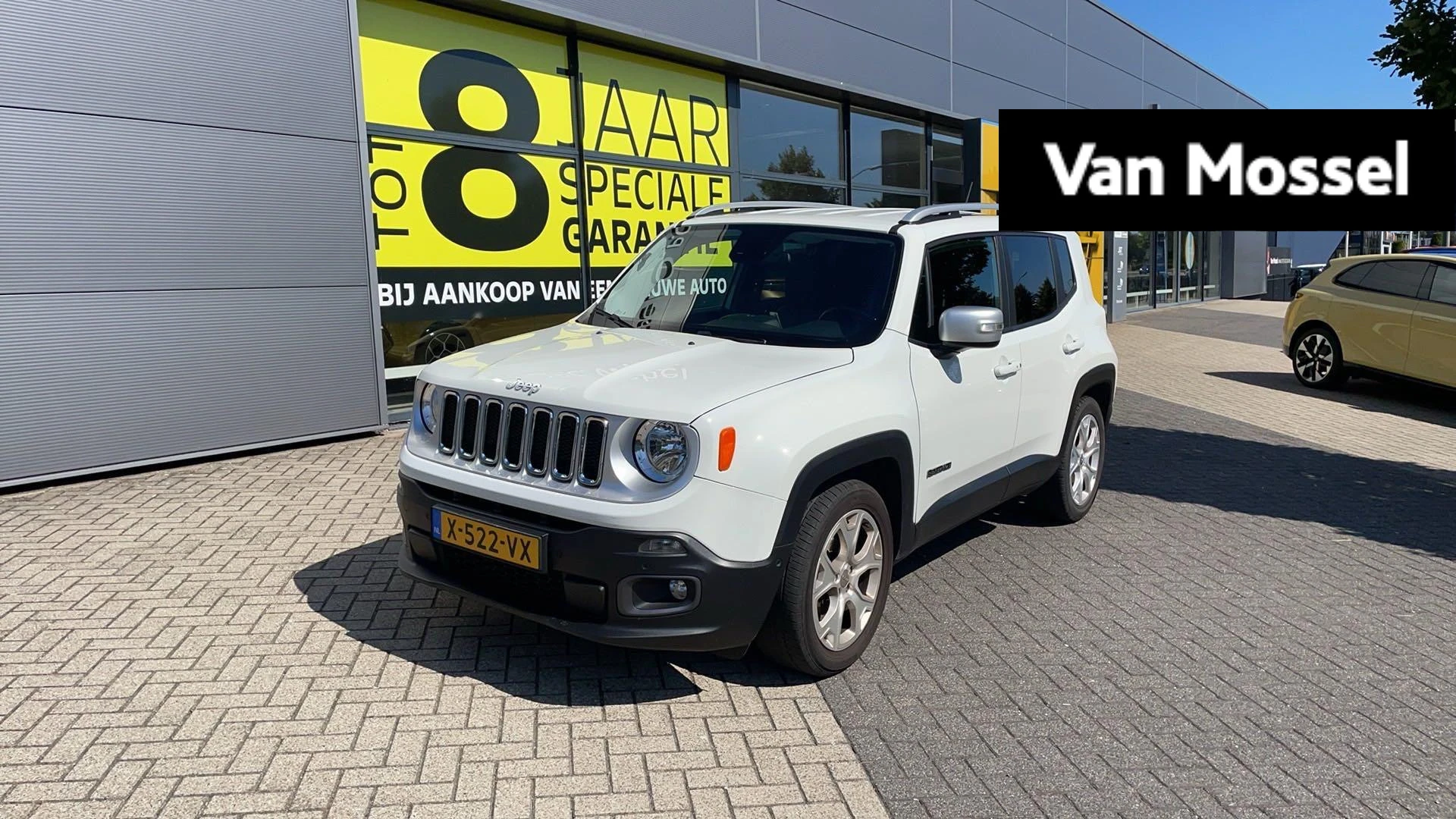 Jeep Renegade met kenteken 74100 – autofoto 2