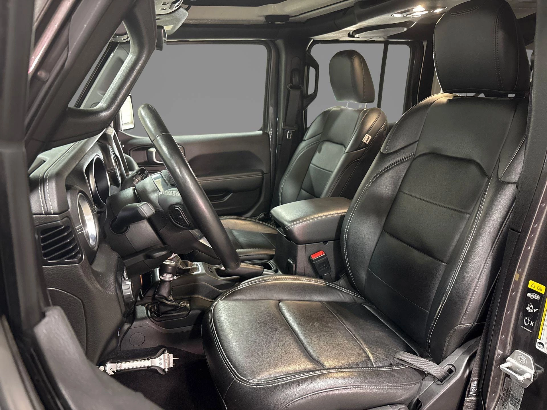 Jeep Wrangler met kenteken 35100 – autofoto 4