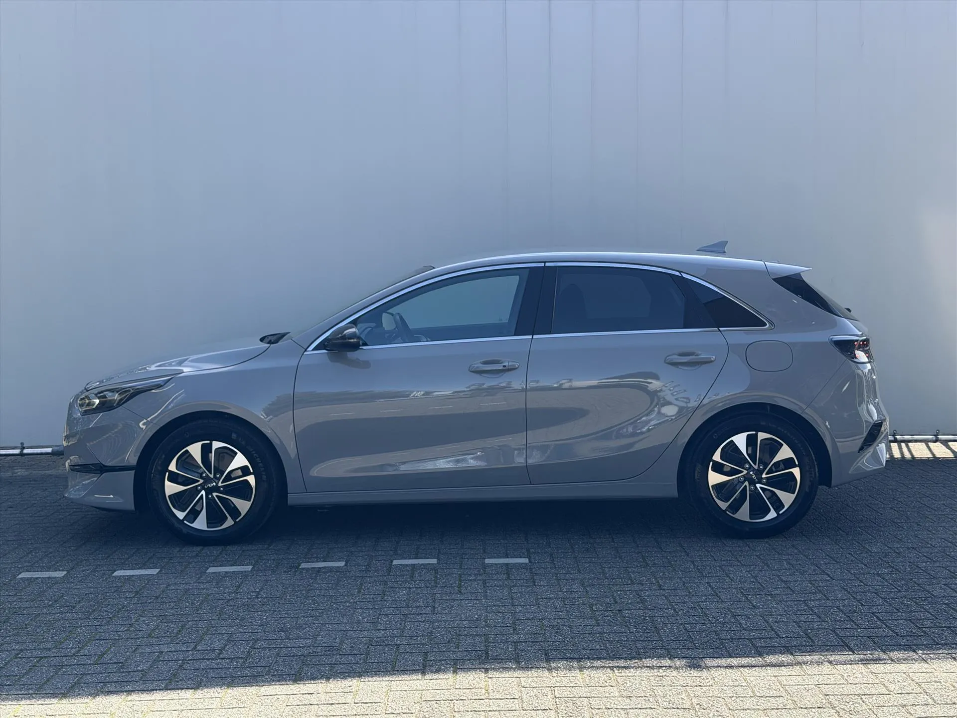 Kia Ceed met kenteken HVV-57-D – autofoto 2