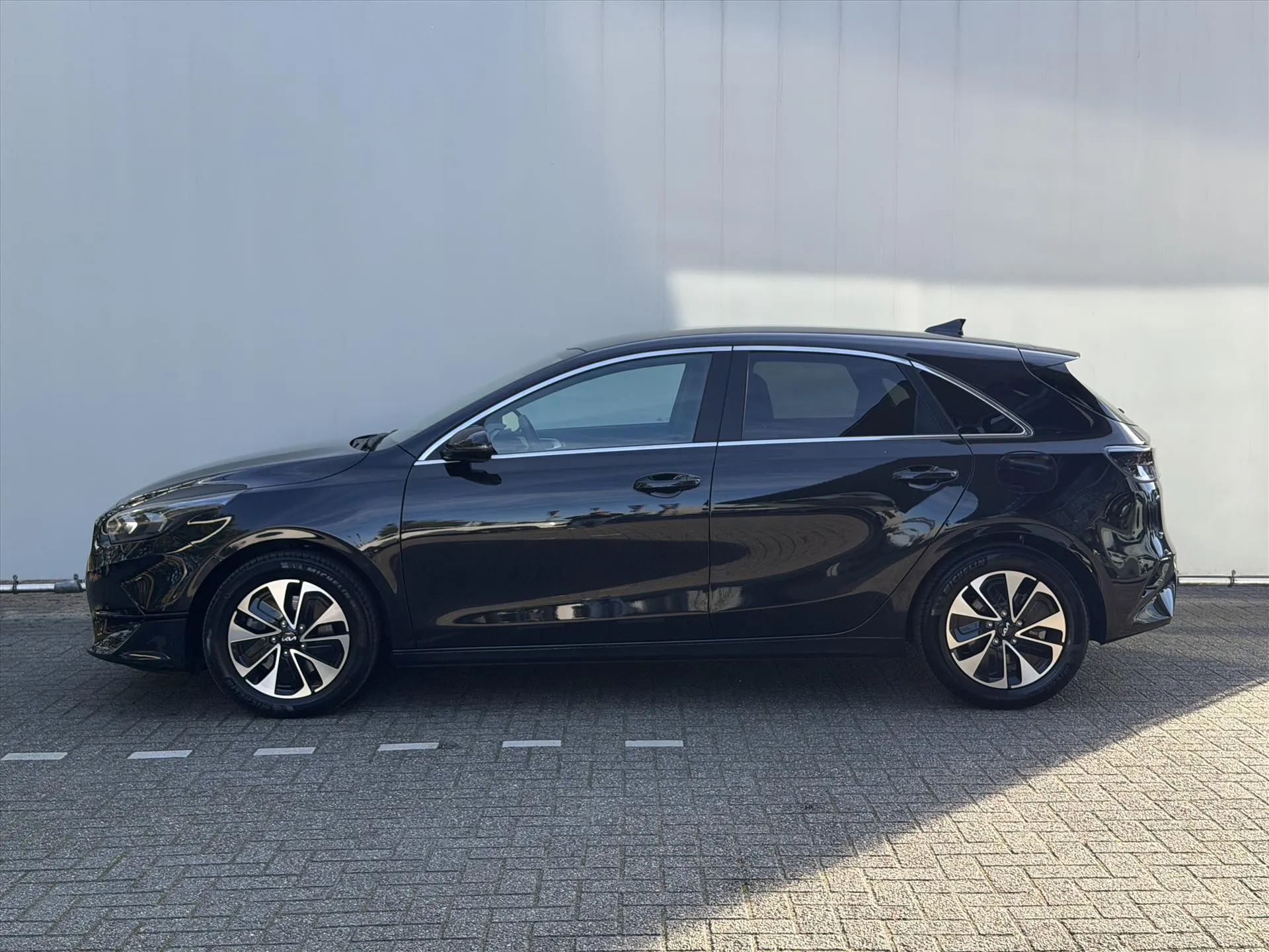 Kia Ceed met kenteken HXG-34-P – autofoto 2