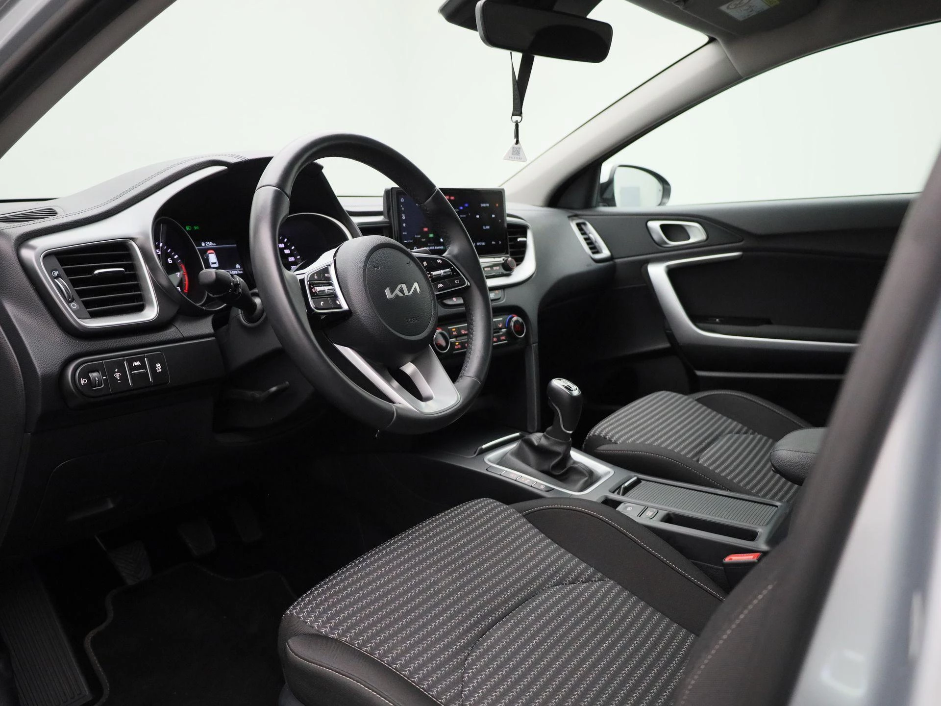 Kia CeedSportswagon met kenteken HDR-69-R – autofoto 4