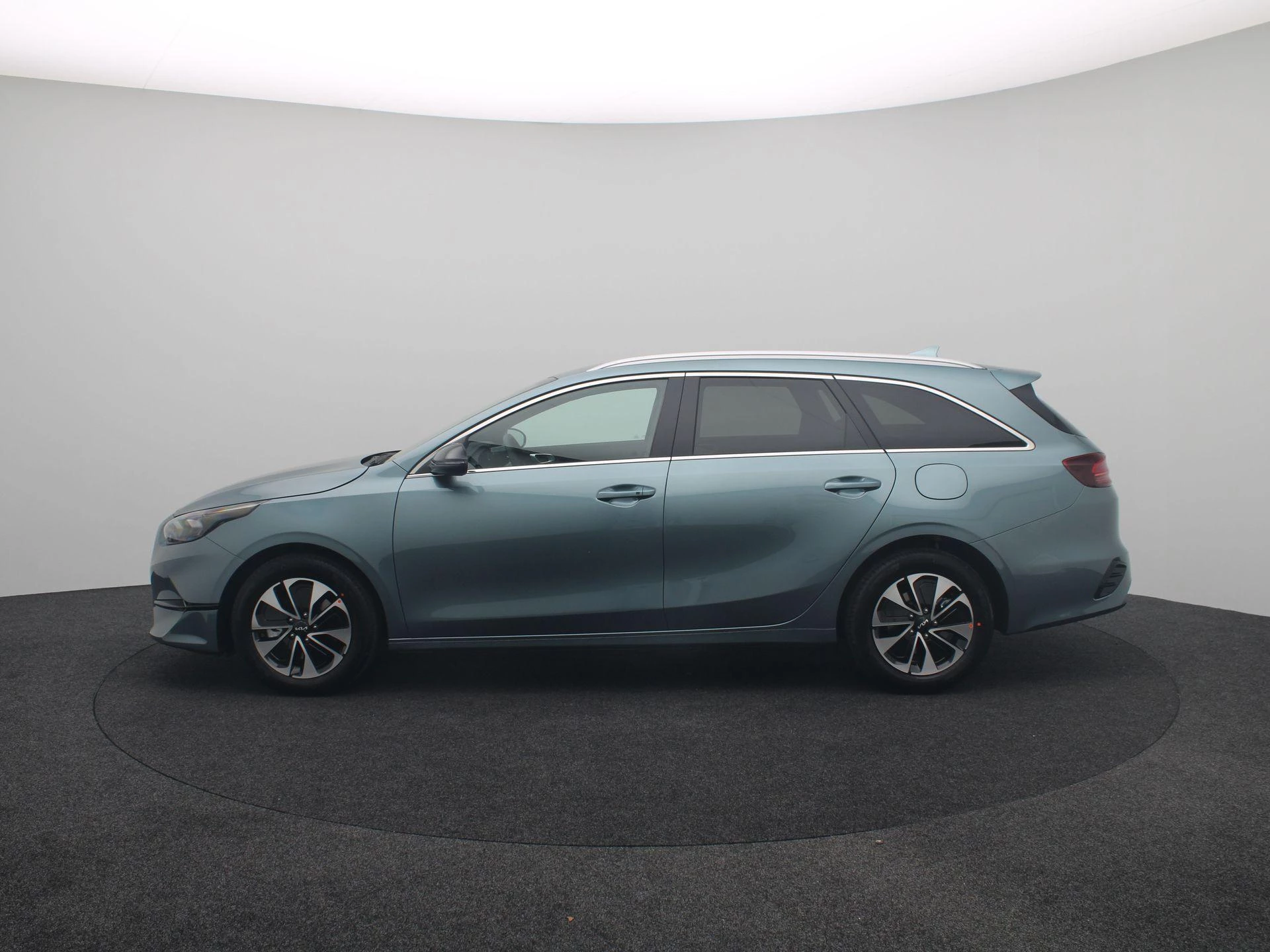 Kia CeedSportswagon met kenteken HHL-46-S – autofoto 5