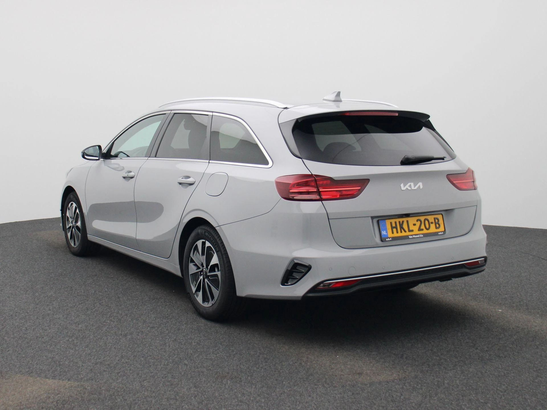 Kia CeedSportswagon met kenteken HKL-20-B – autofoto 3