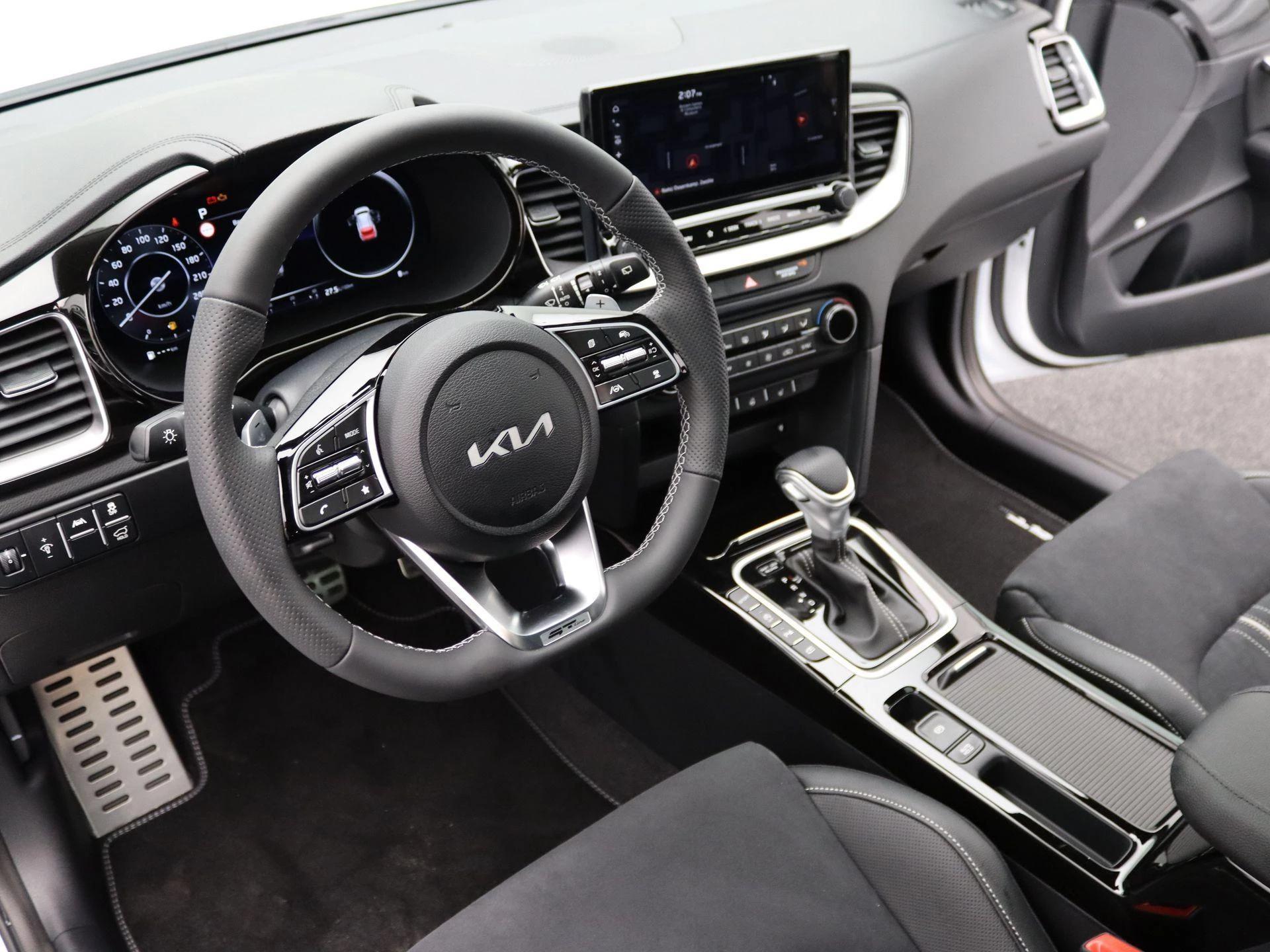 Kia CeedSportswagon met kenteken JTF-93-H – autofoto 5