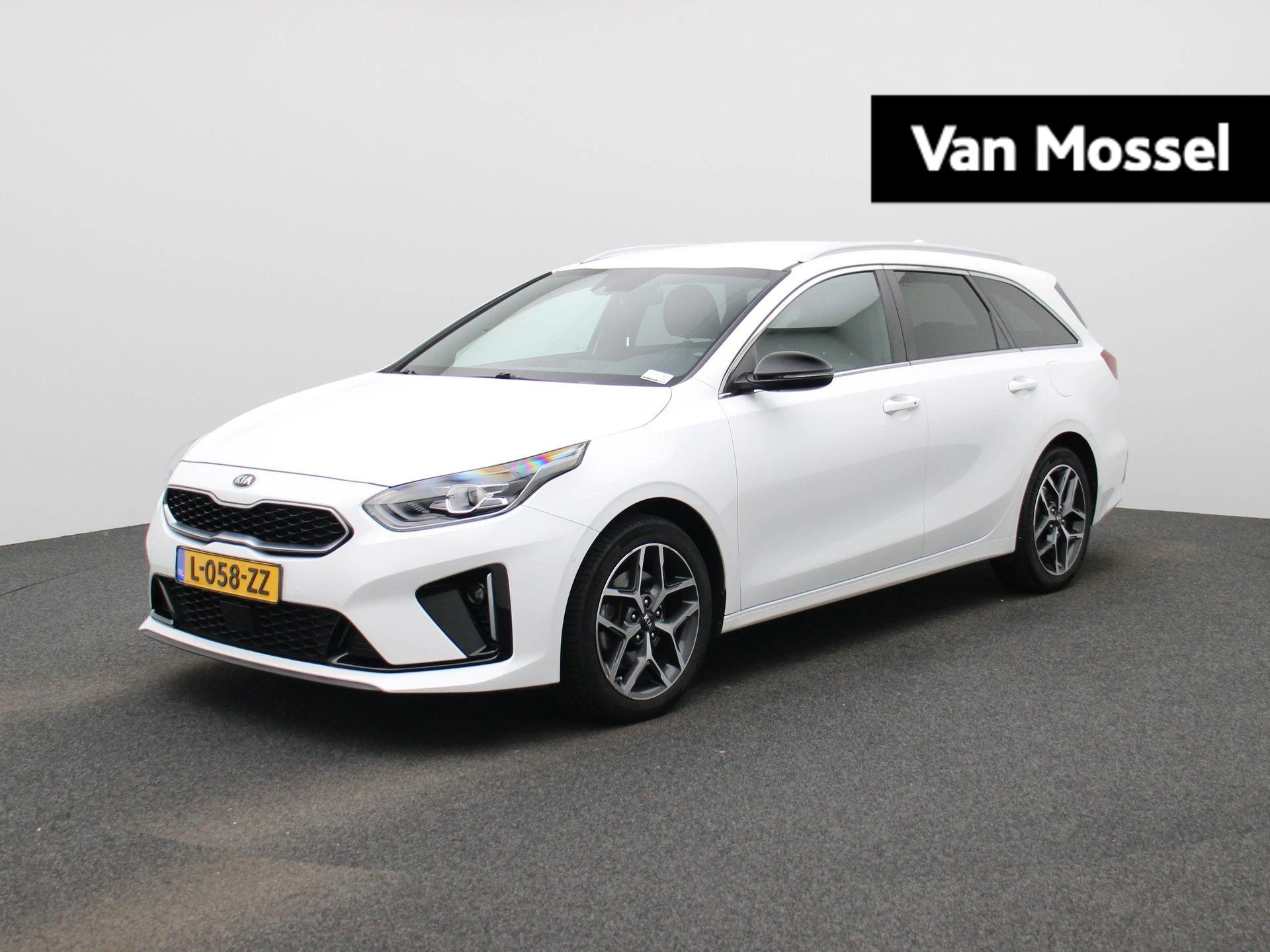 Kia CeedSportswagon met kenteken L-058-ZZ – autofoto 2