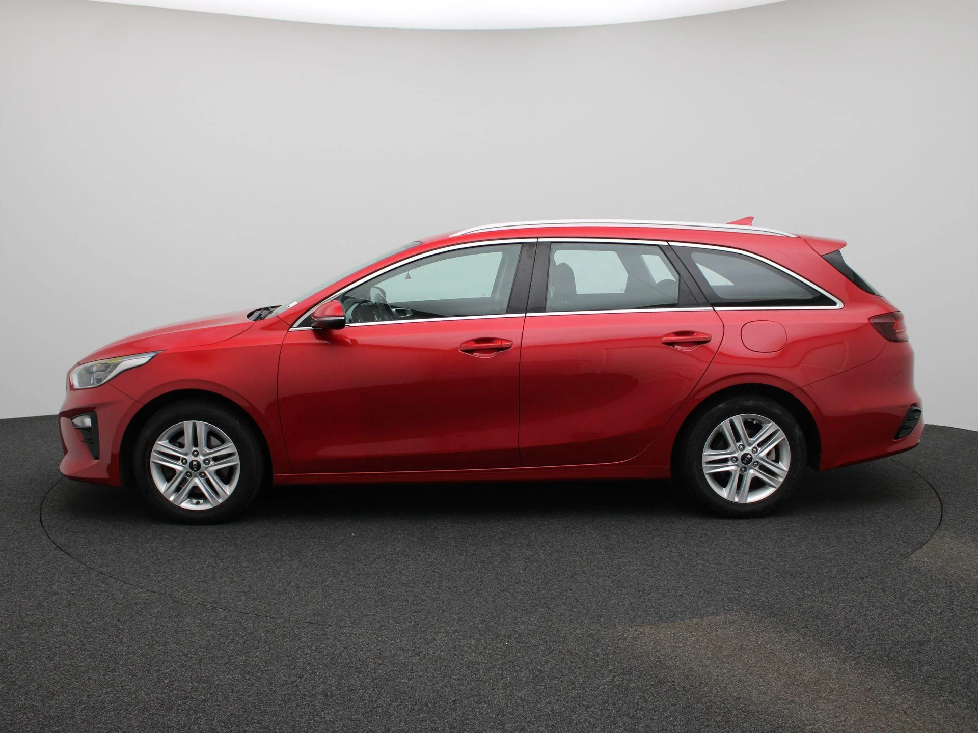 Kia CeedSportswagon met kenteken L-730-HS – autofoto 5