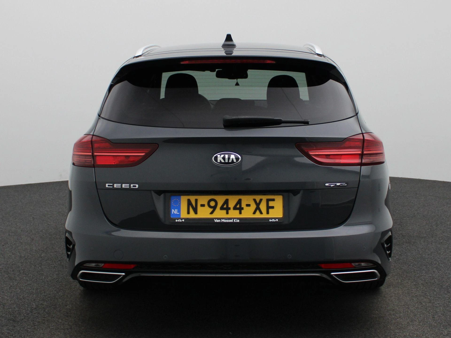 Kia CeedSportswagon met kenteken N-944-XF – autofoto 5