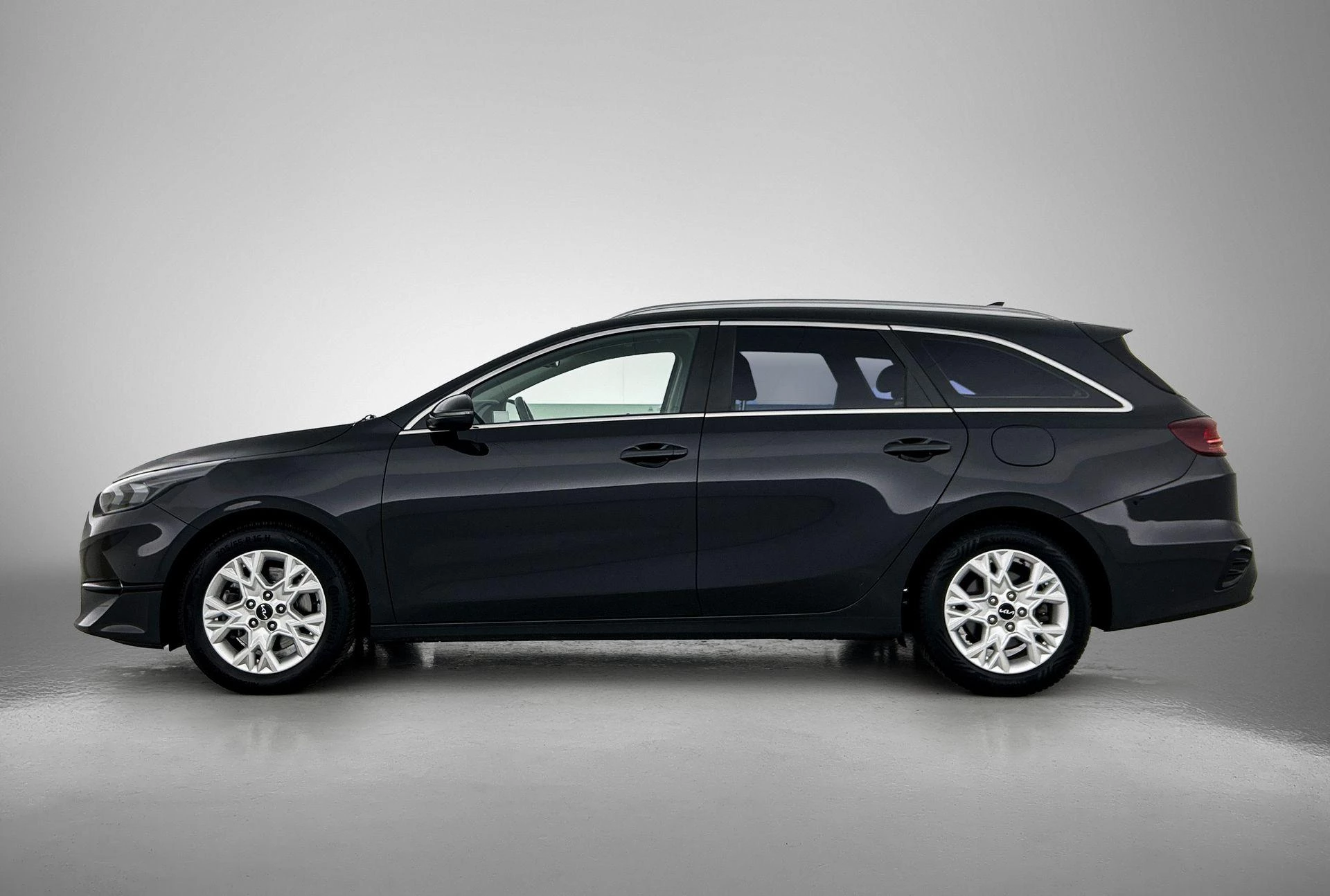 Kia CeedSportswagon met kenteken P-217-ZH – autofoto 4
