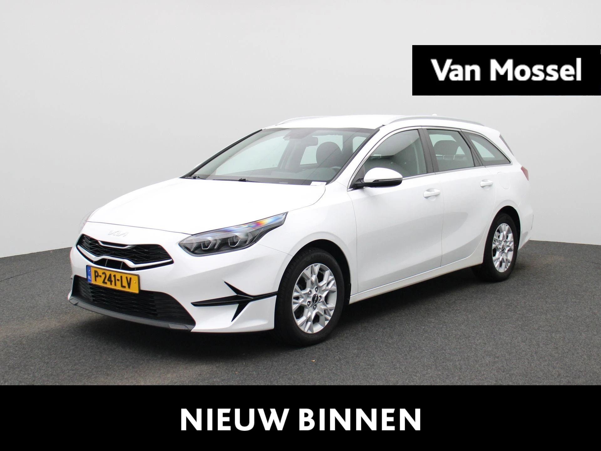 Kia CeedSportswagon met kenteken P-241-LV – autofoto 2