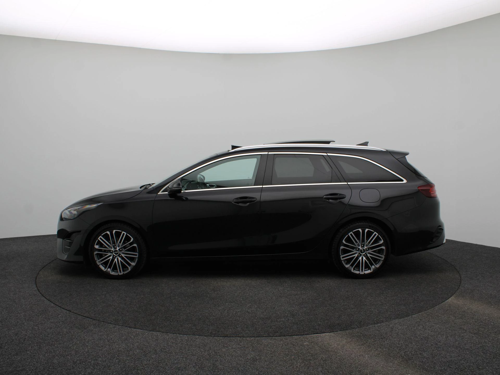 Kia CeedSportswagon met kenteken S-746-GP – autofoto 4