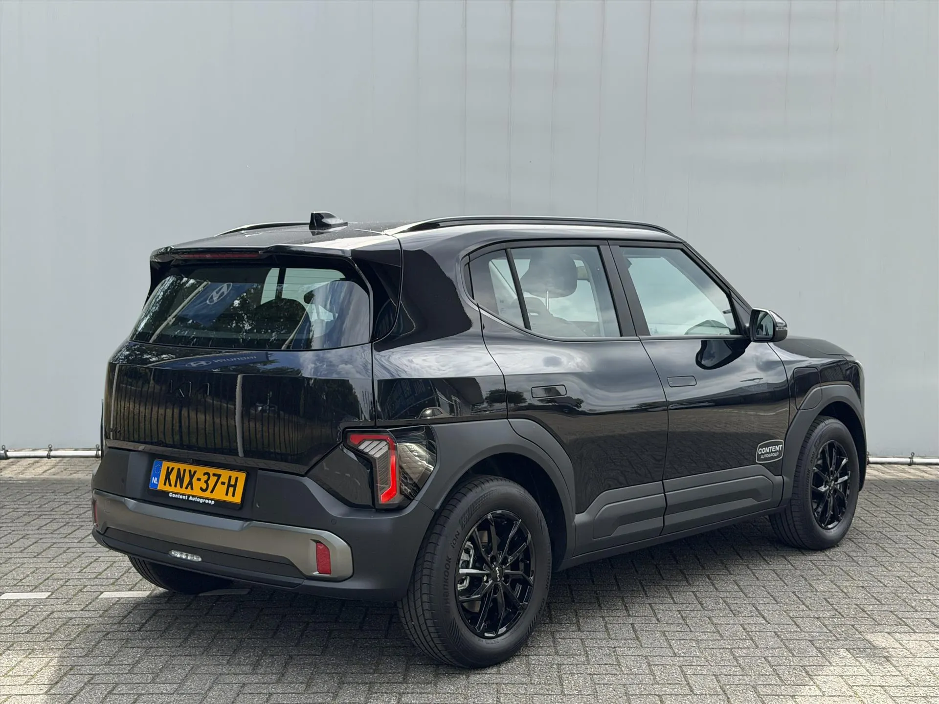 Kia EV2 met kenteken KNX-37-H – autofoto 5
