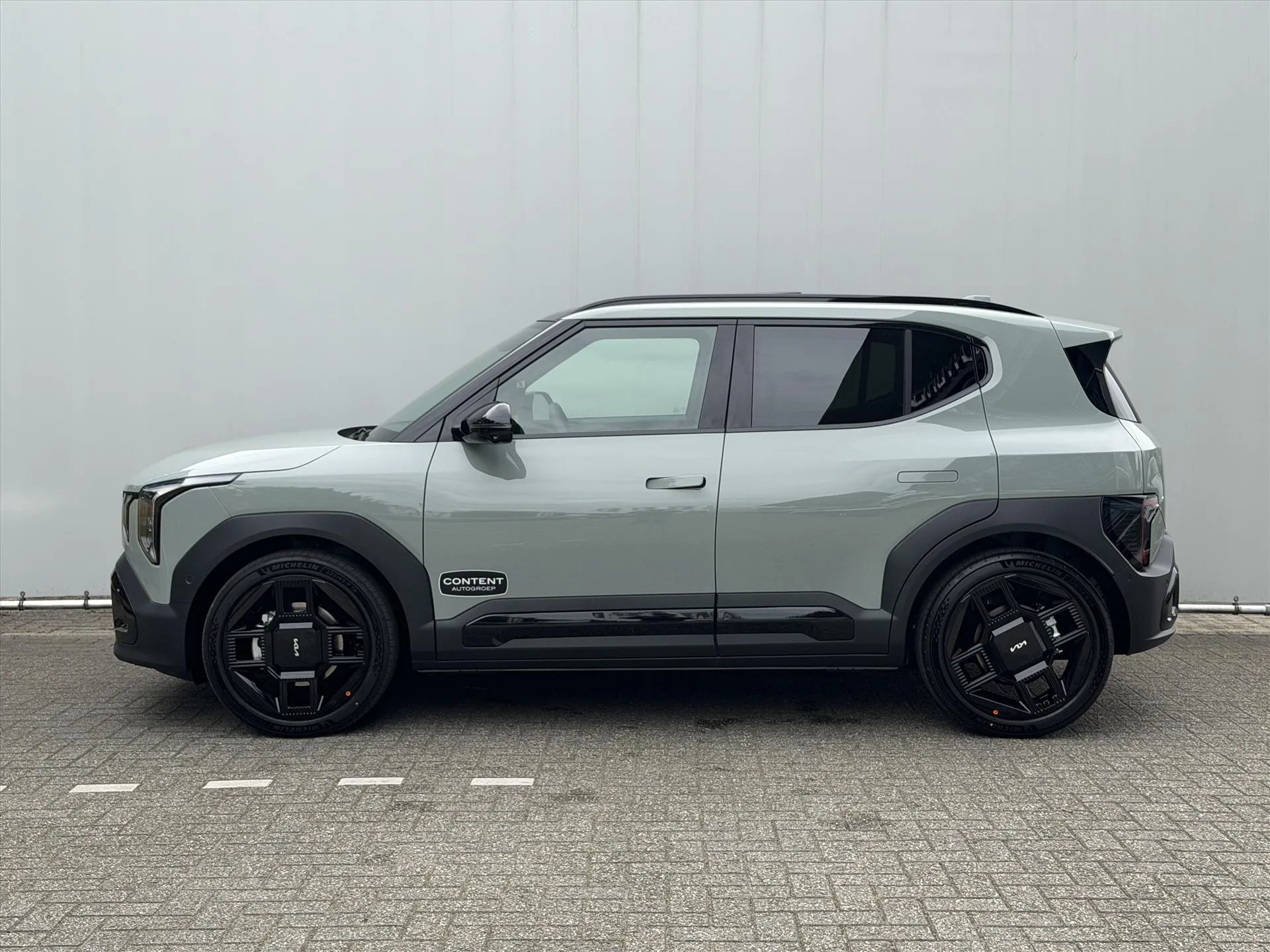 Kia EV2 met kenteken KXV-55-G – autofoto 2