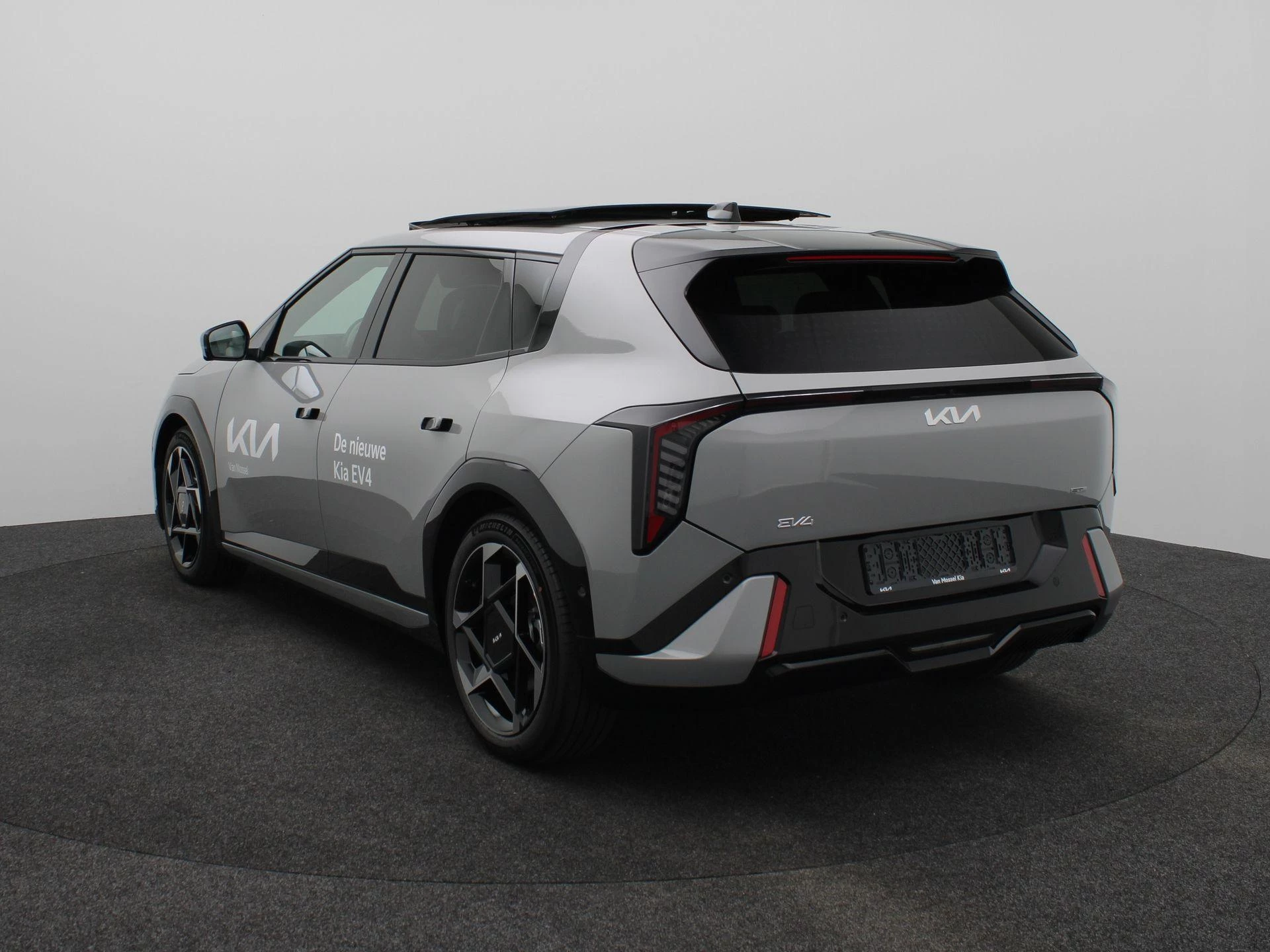 Kia EV4 – autofoto 3