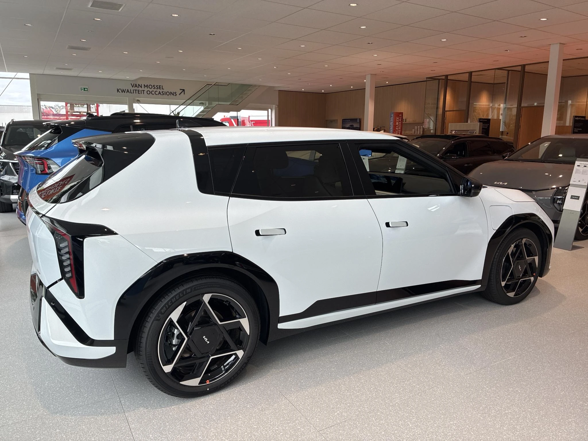 Kia EV4 – autofoto 5