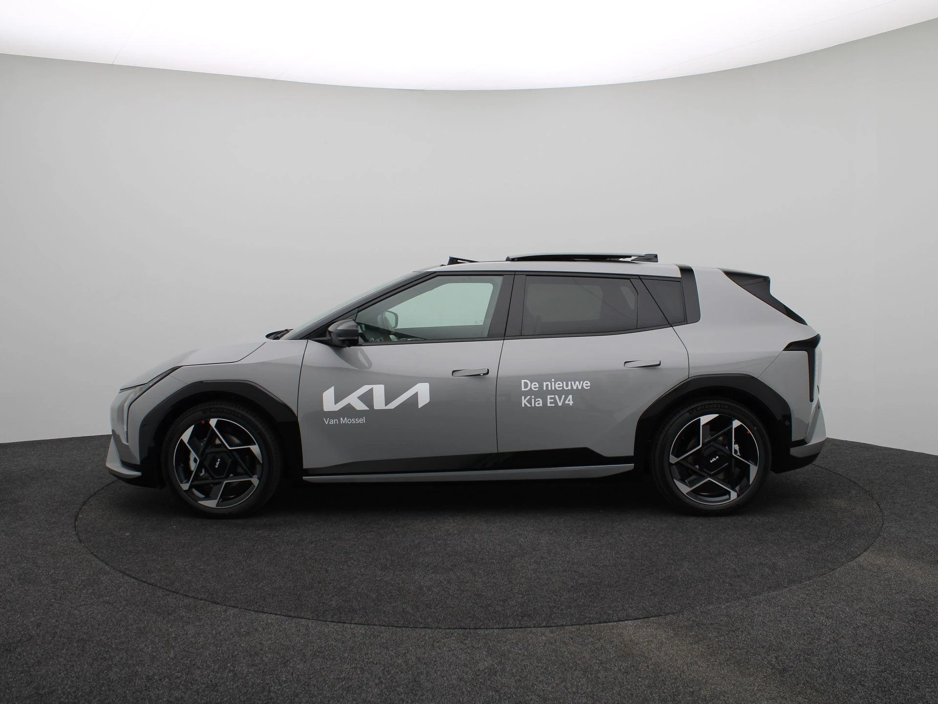 Kia EV4 – autofoto 5