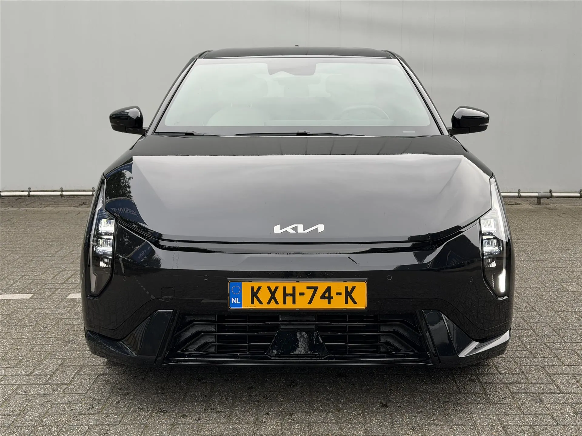 Kia EV4 met kenteken KXH-74-K – autofoto 5