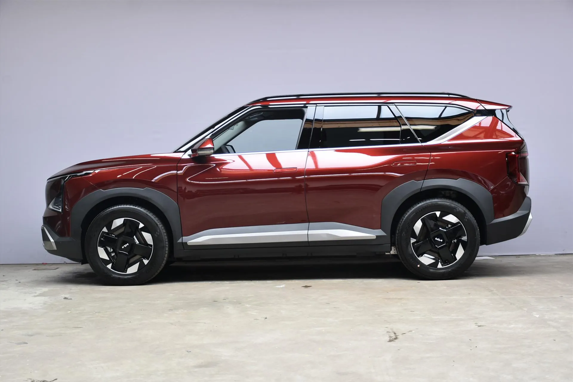 Kia EV5 met kenteken 72296 – autofoto 2