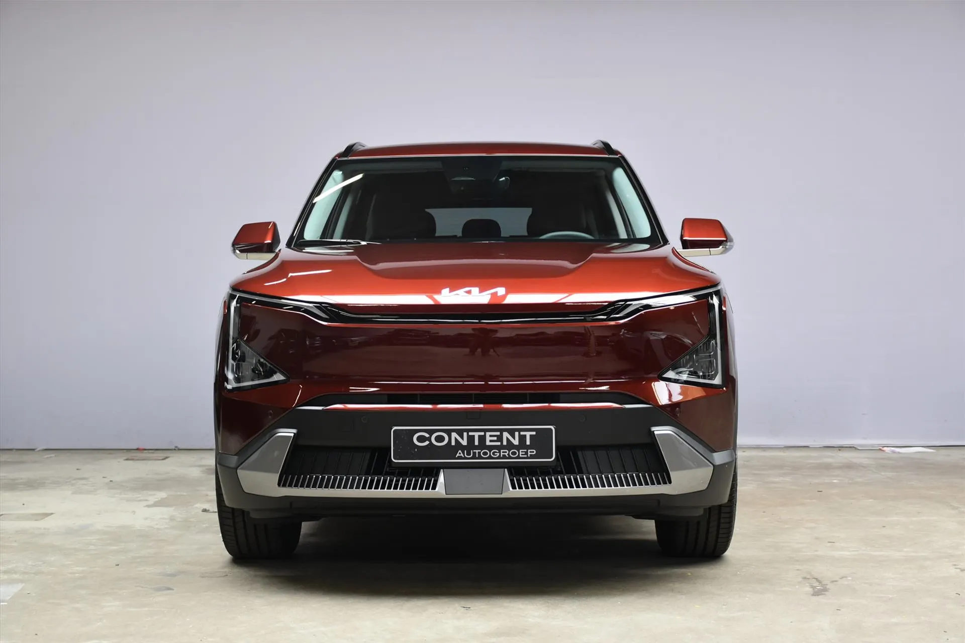 Kia EV5 met kenteken 72296 – autofoto 3