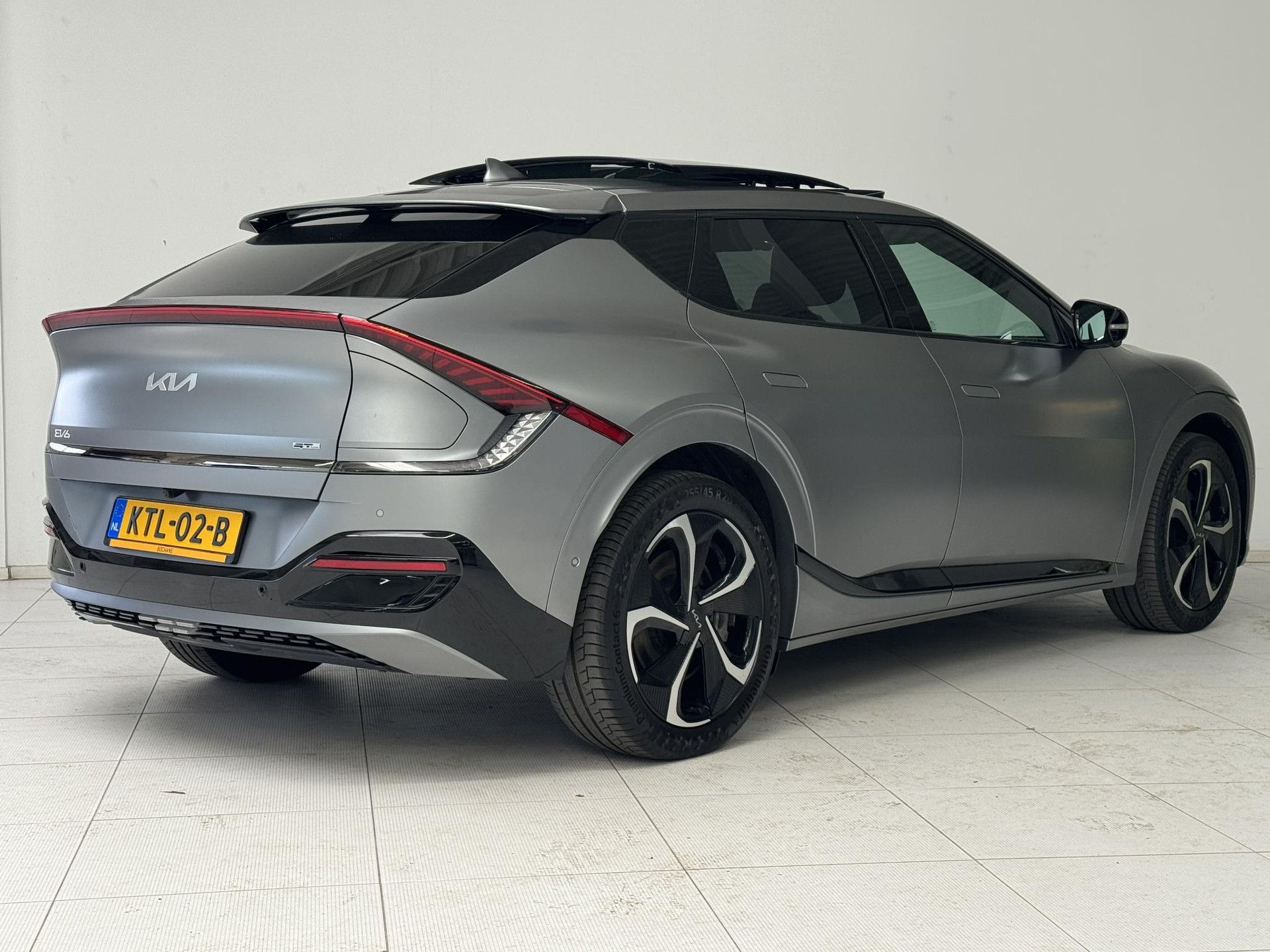Kia EV6 met kenteken KTL-02-B – autofoto 2