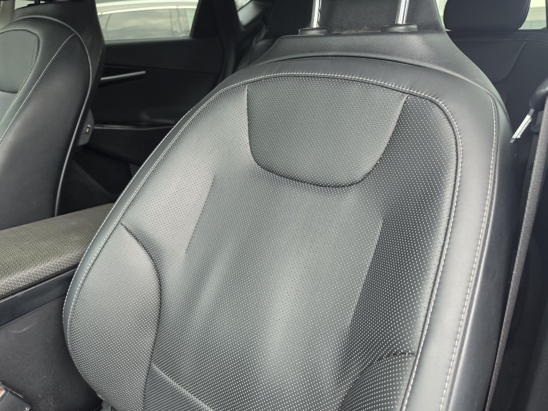 Kia EV6 met kenteken P-818-HJ – autofoto 3