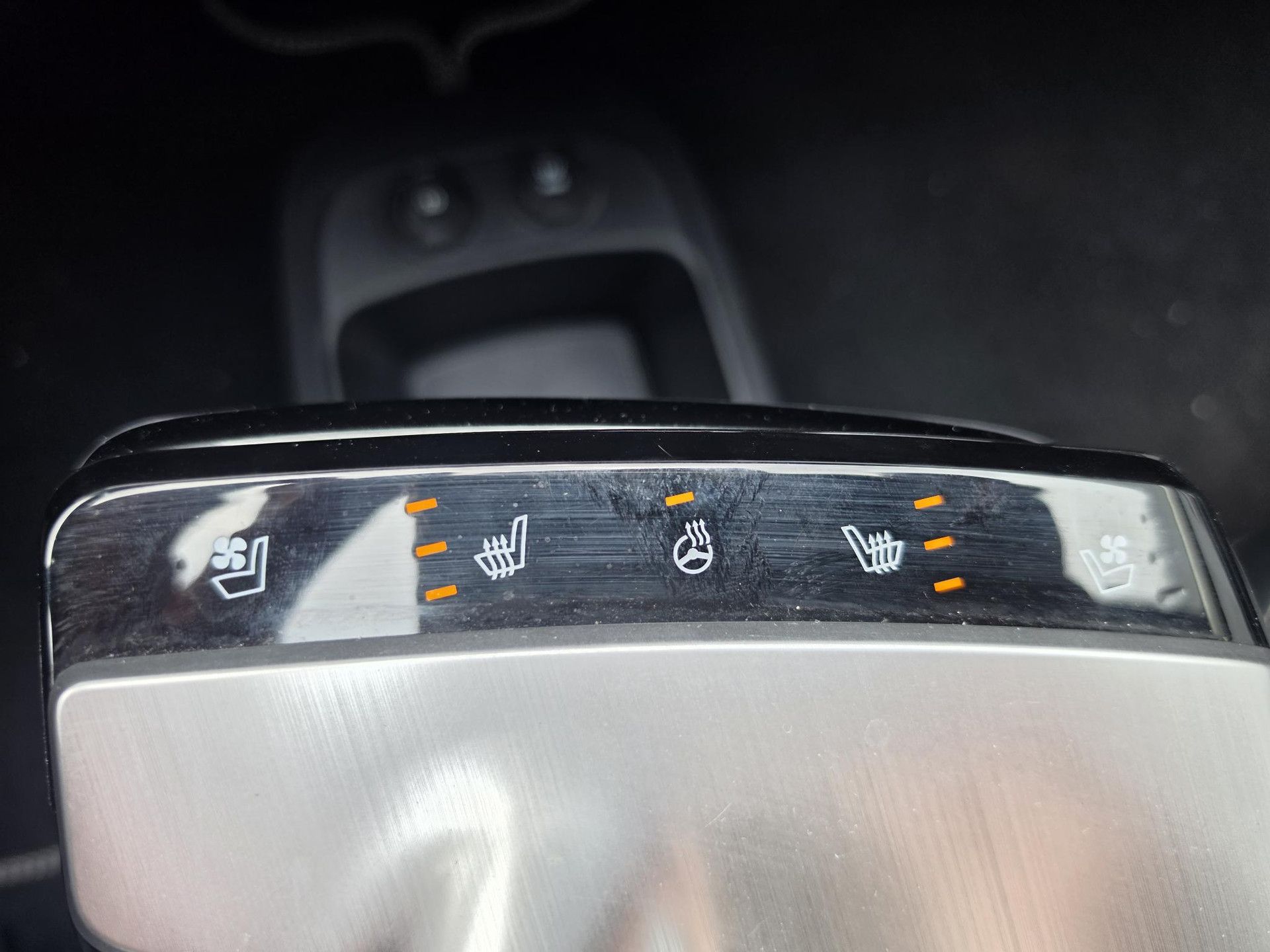 Kia EV6 met kenteken P-818-HJ – autofoto 4
