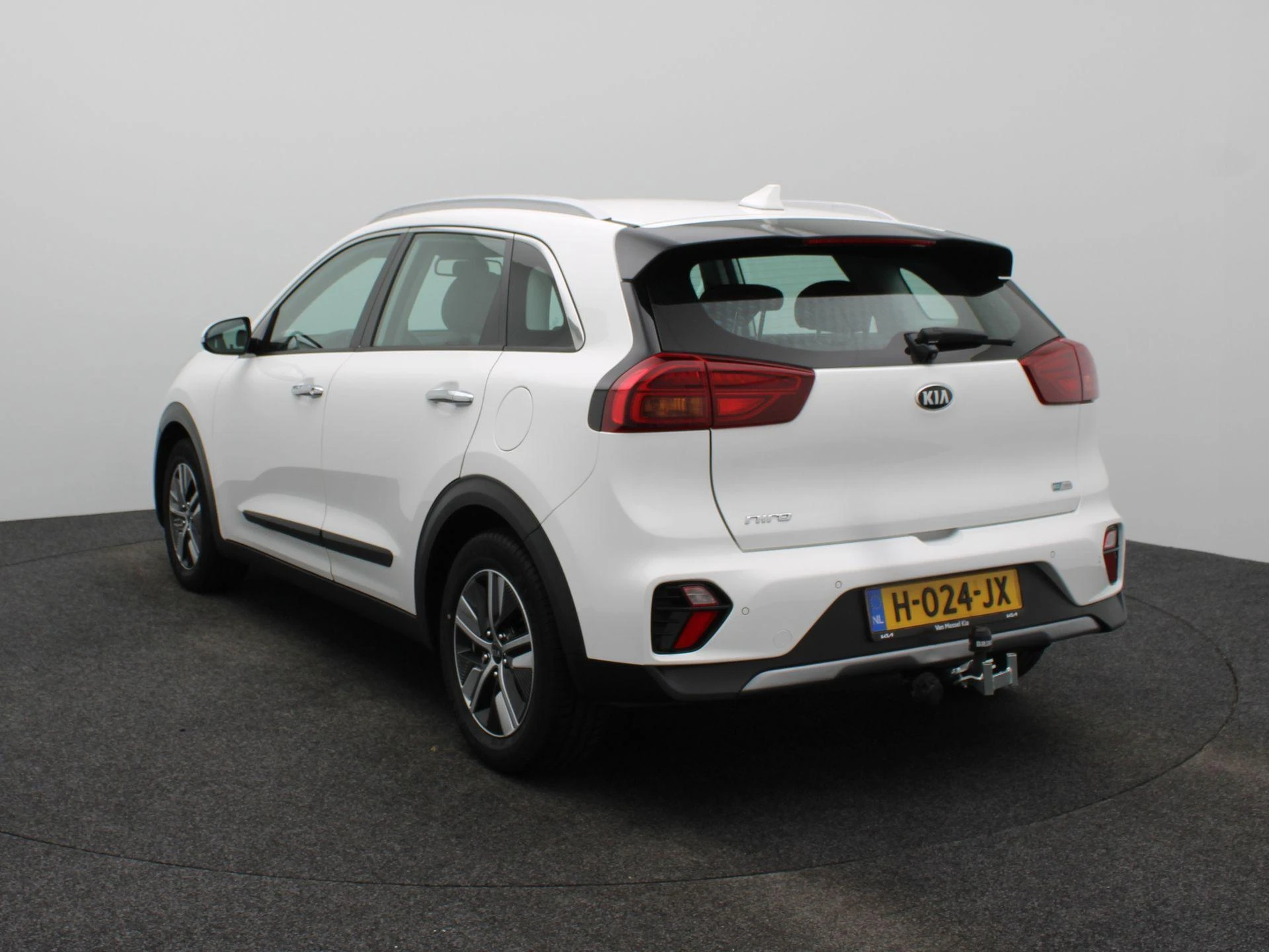 Kia Niro met kenteken 34100 – autofoto 3