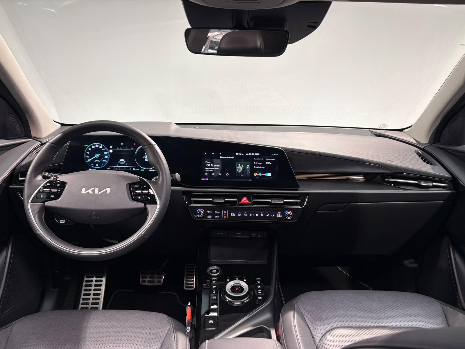 Kia Niro met kenteken X-508-KX – autofoto 3