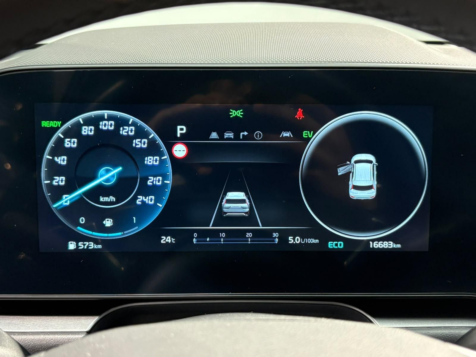 Kia Niro met kenteken X-508-KX – autofoto 4