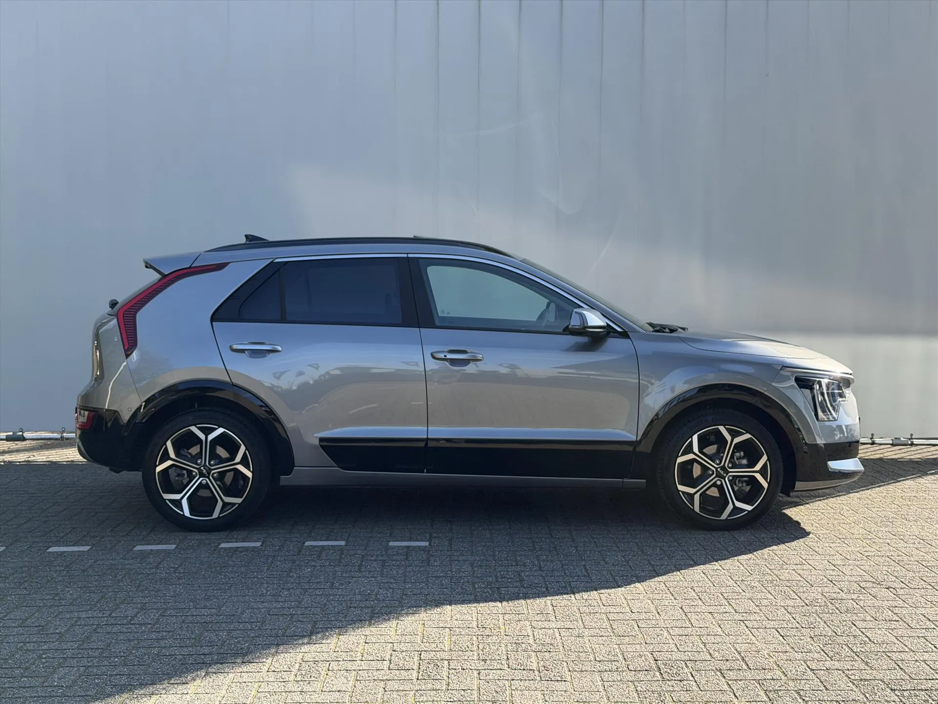 Kia Niro met kenteken Z-590-HB – autofoto 2