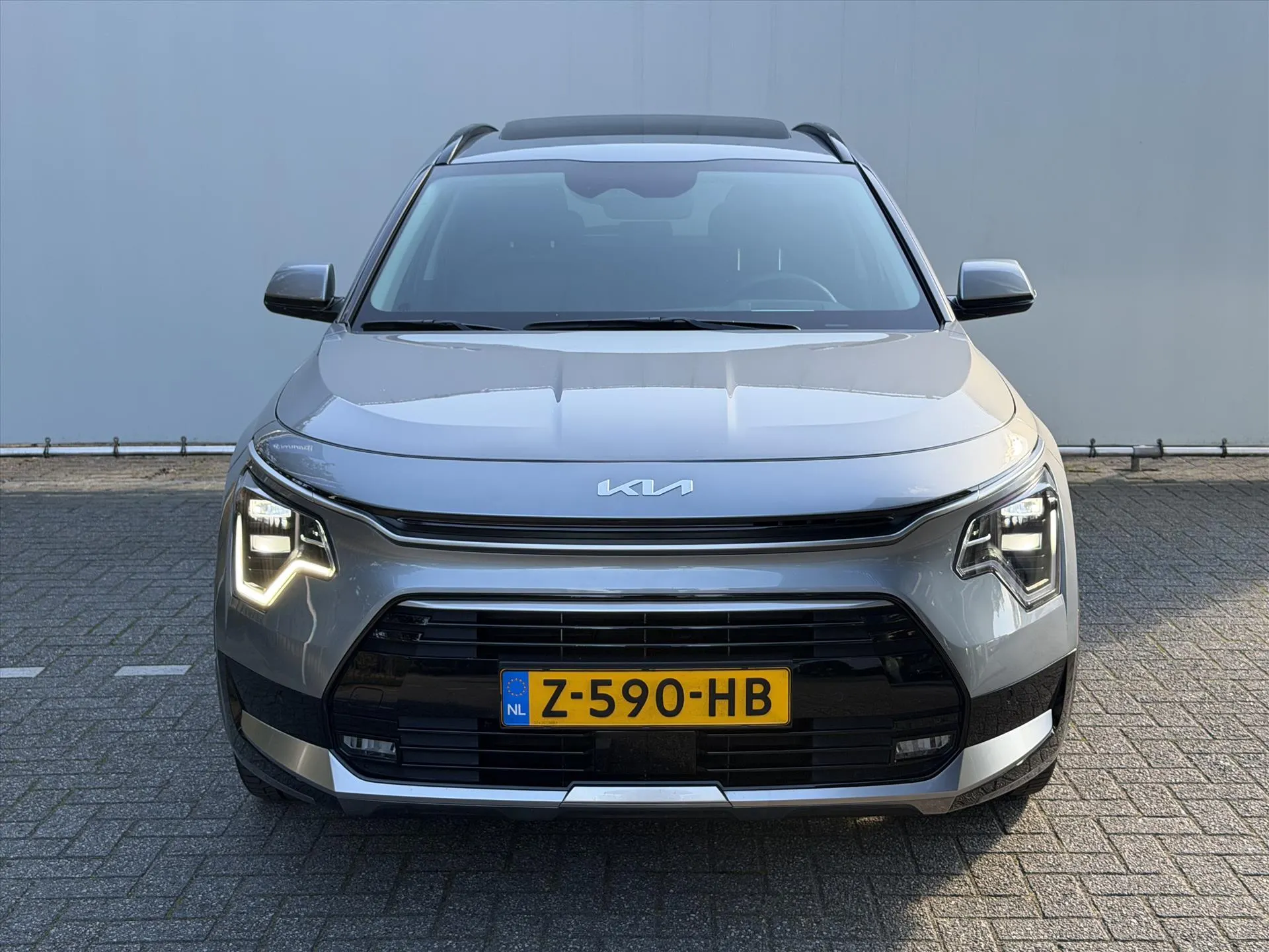 Kia Niro met kenteken Z-590-HB – autofoto 4