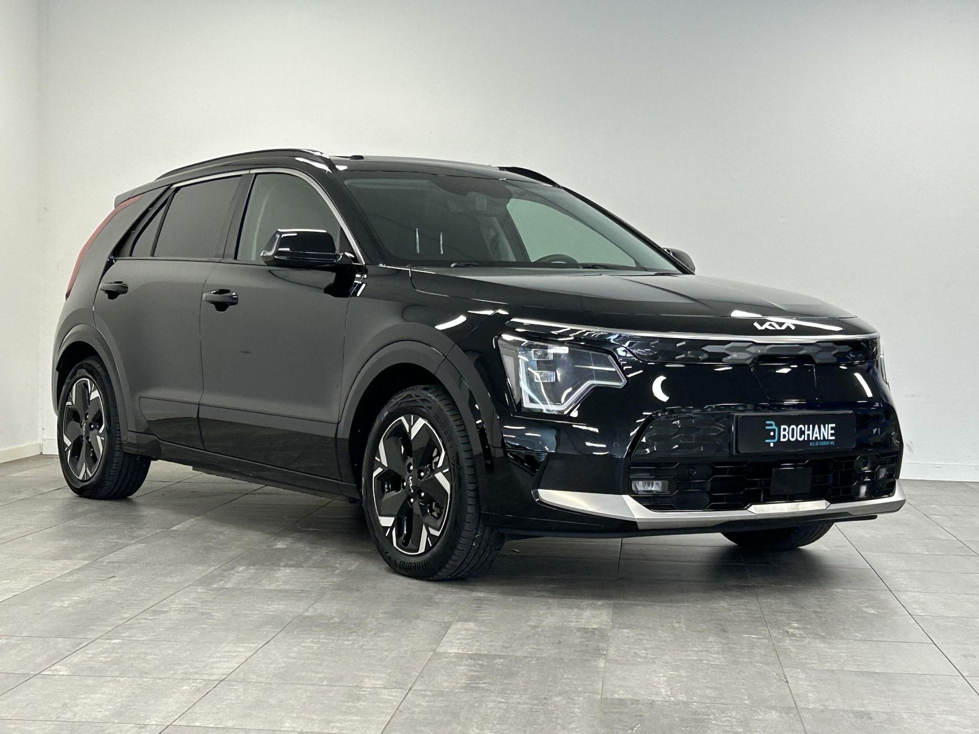 Kia NiroEV met kenteken T-702-DD – autofoto 5