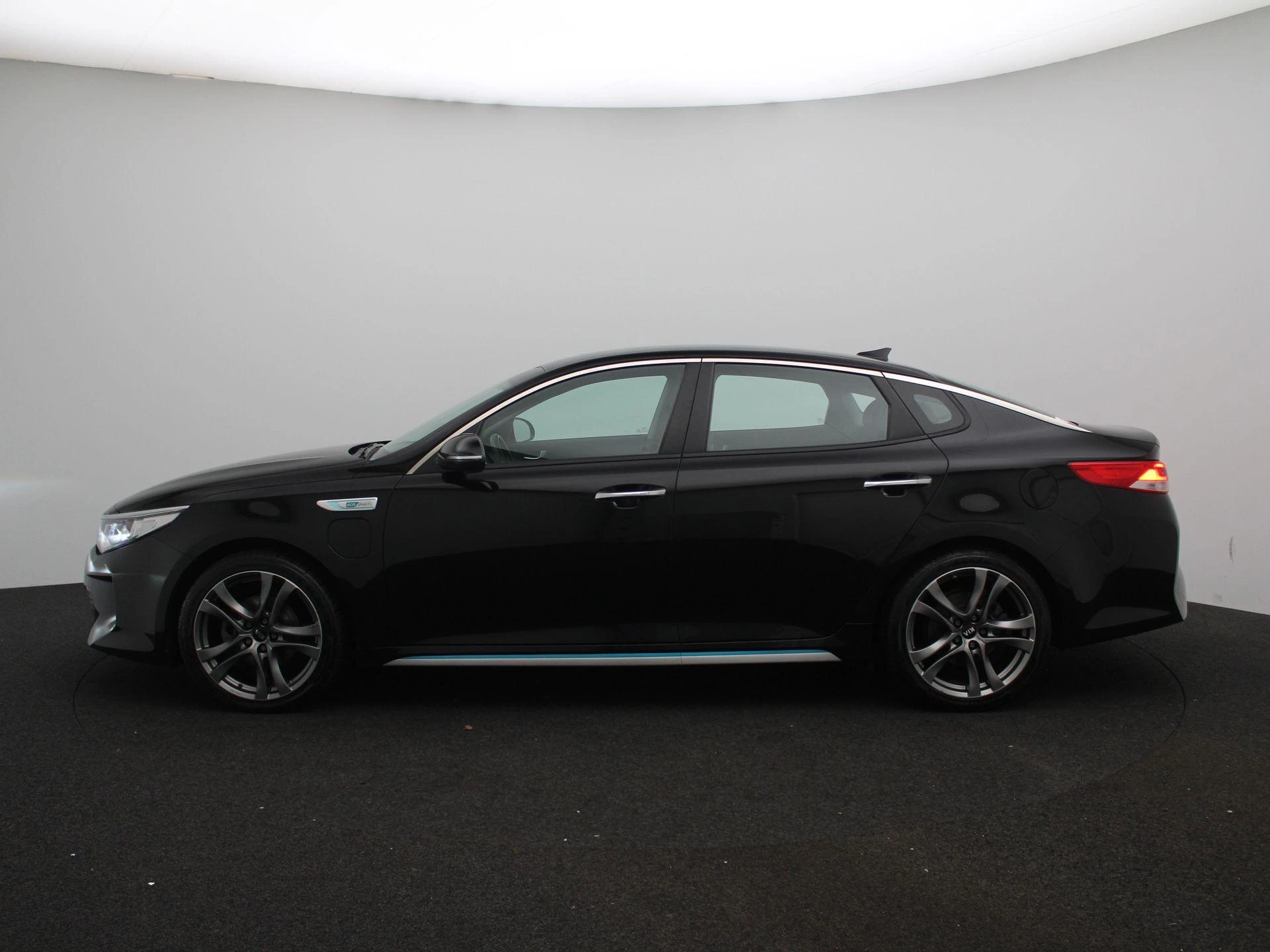 Kia Optima met kenteken 53100 – autofoto 5