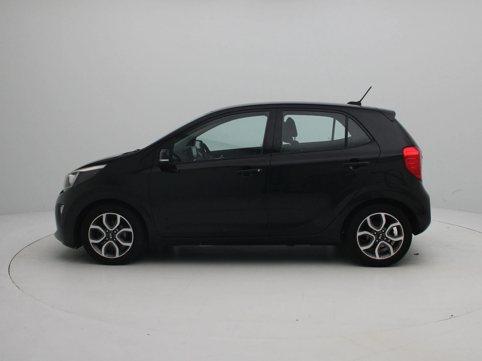 Kia Picanto met kenteken 53100 – autofoto 5